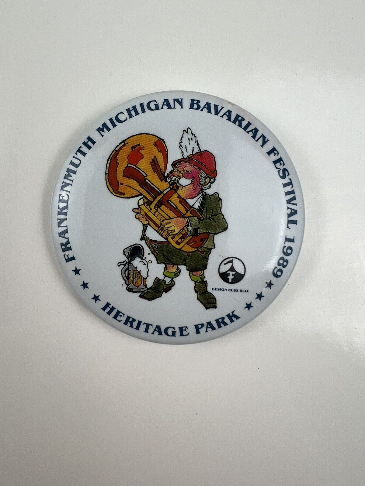 Vintage Frankenmuth Michigan Bavarian 1986 Festival Souvenir Pin Button Badge