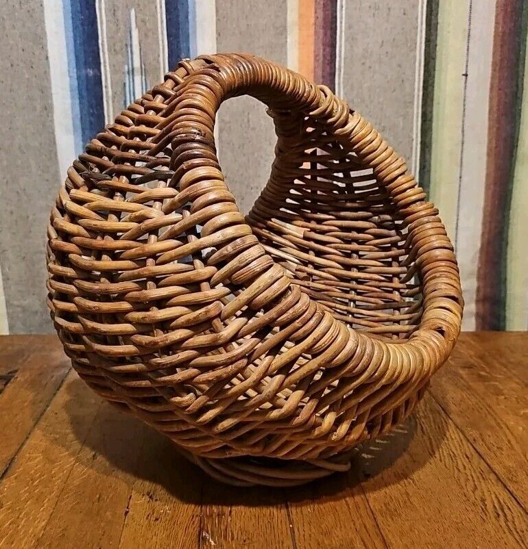 Vintage Large Hand Woven Bamboo Gathering Egg Fruit Basket Strong 14\