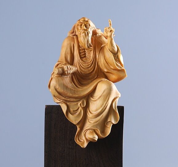 JP066 -- 11.5*7*6 CM  Carved Boxwood Figurine Carving : Elder Teacher 