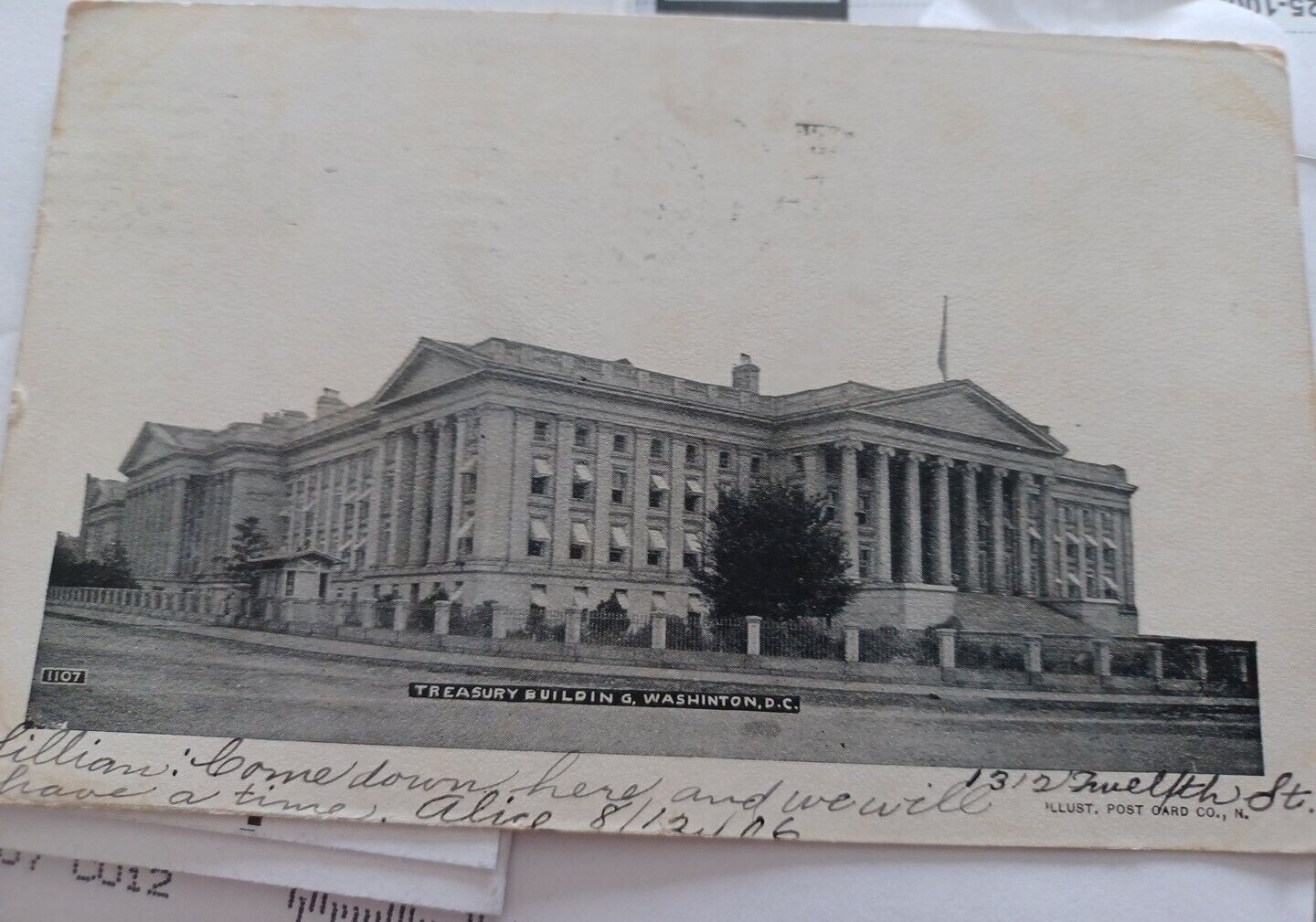 1906 US Treasury Building Washington DC USA