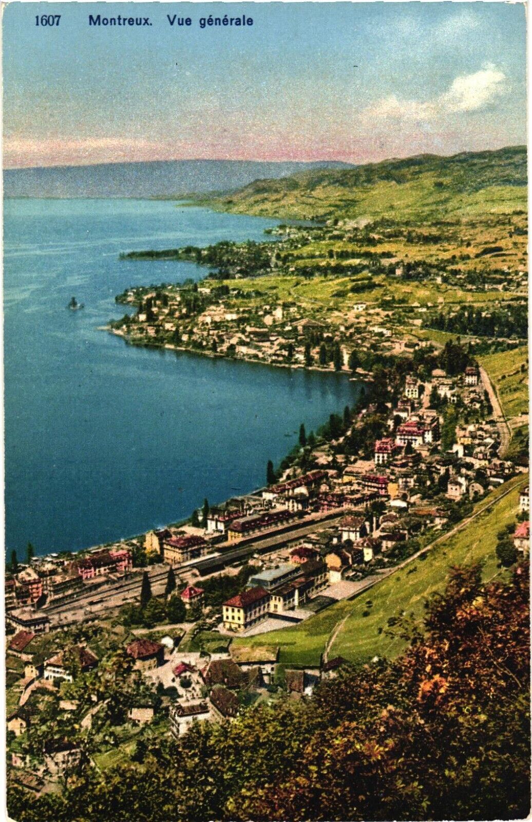 General View of The Town of Montreux on Lake Geneva, Switzerland Postcard