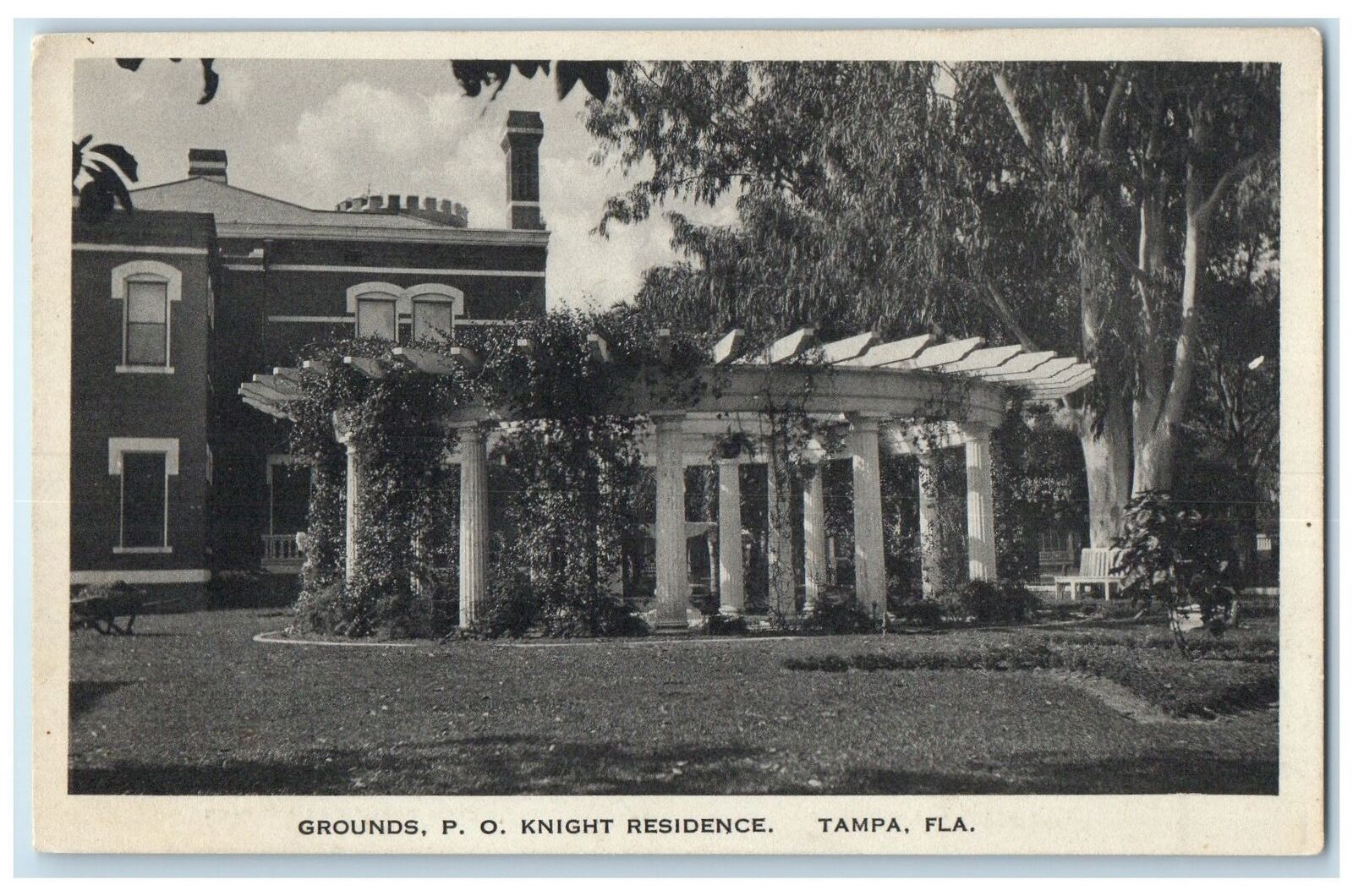 c1940\'s Grounds P.O. Knight Residence Tampa Florida FL Unposted Trees Postcard