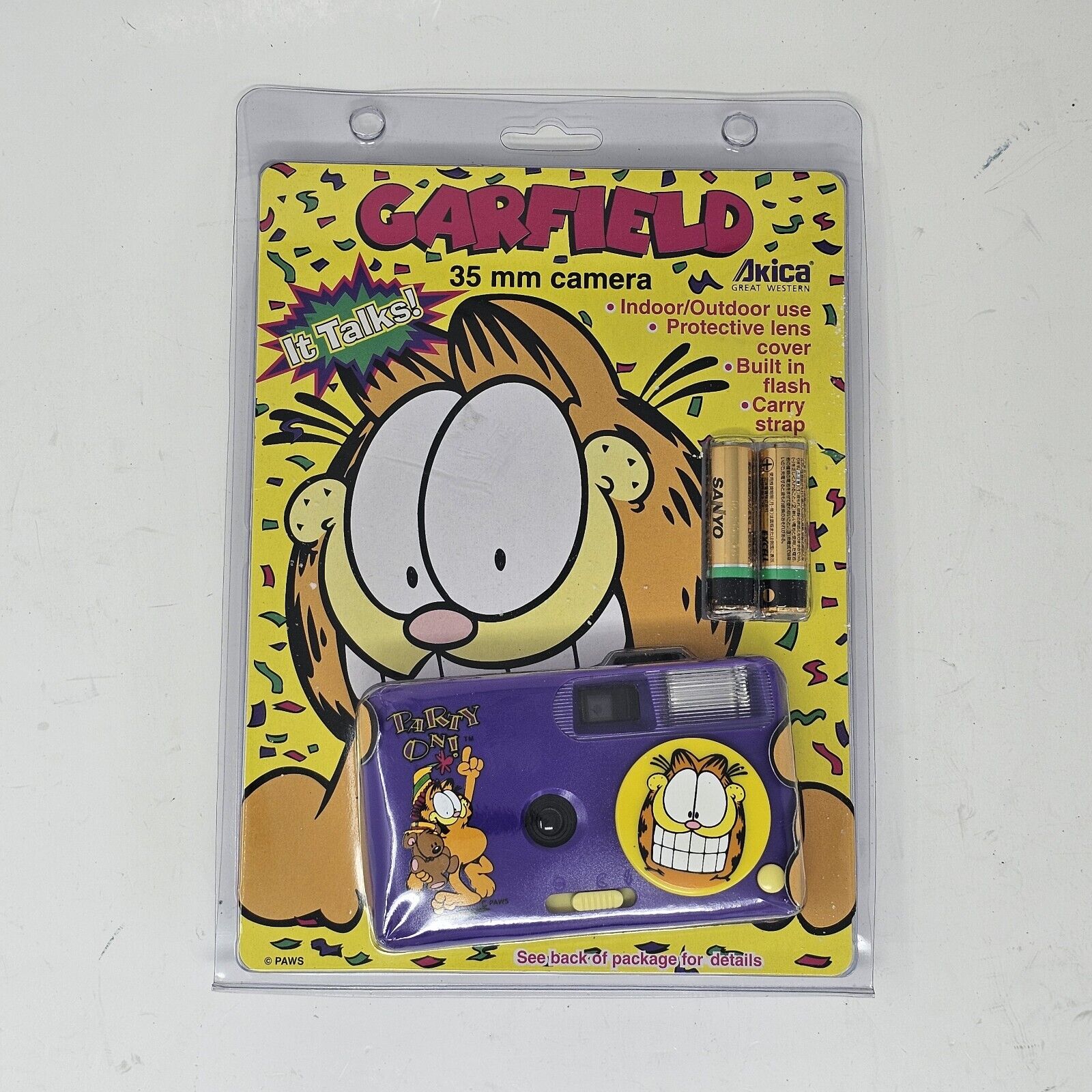 Vtg Garfield Camera 35MM Akica Talking Celebration 1 in series NOS New - READ