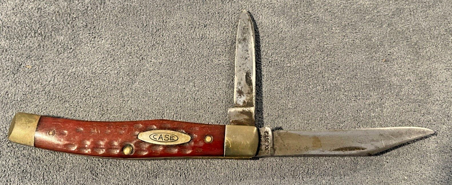Vintage (1965-69) Case 6232 2 Blade Texas Jack with red bone handle--2089.23