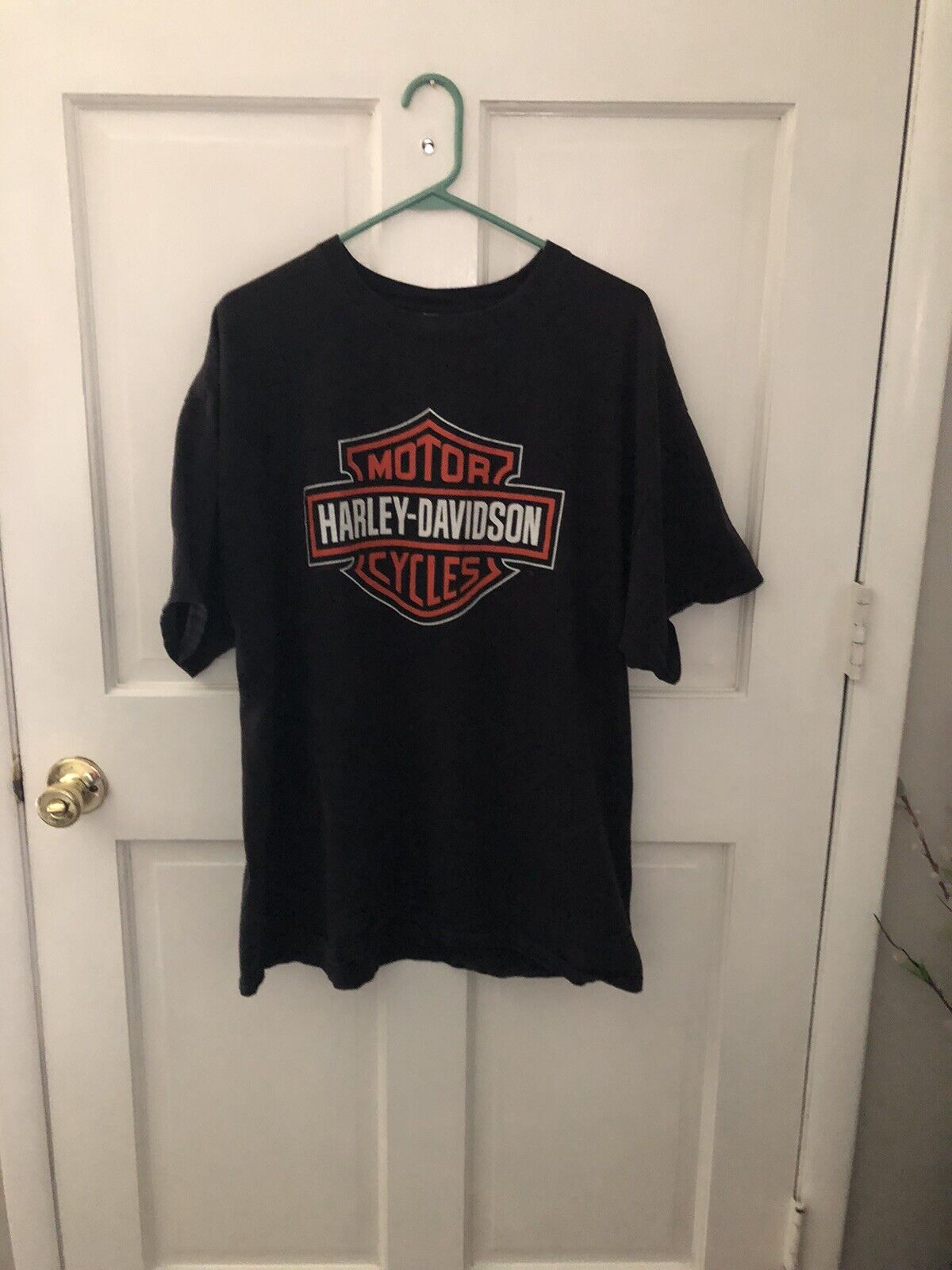 Men’s 2x Harley Davidson Black Tshirt With Thunderbird On The Back