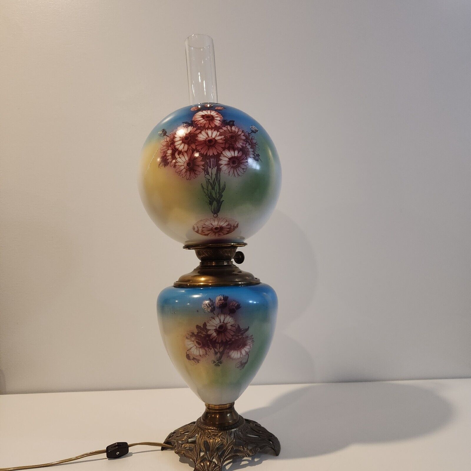 Vintage Antique PLB&G Success GWTW Double Globe Floral Banquet Parlor Oil Lamp