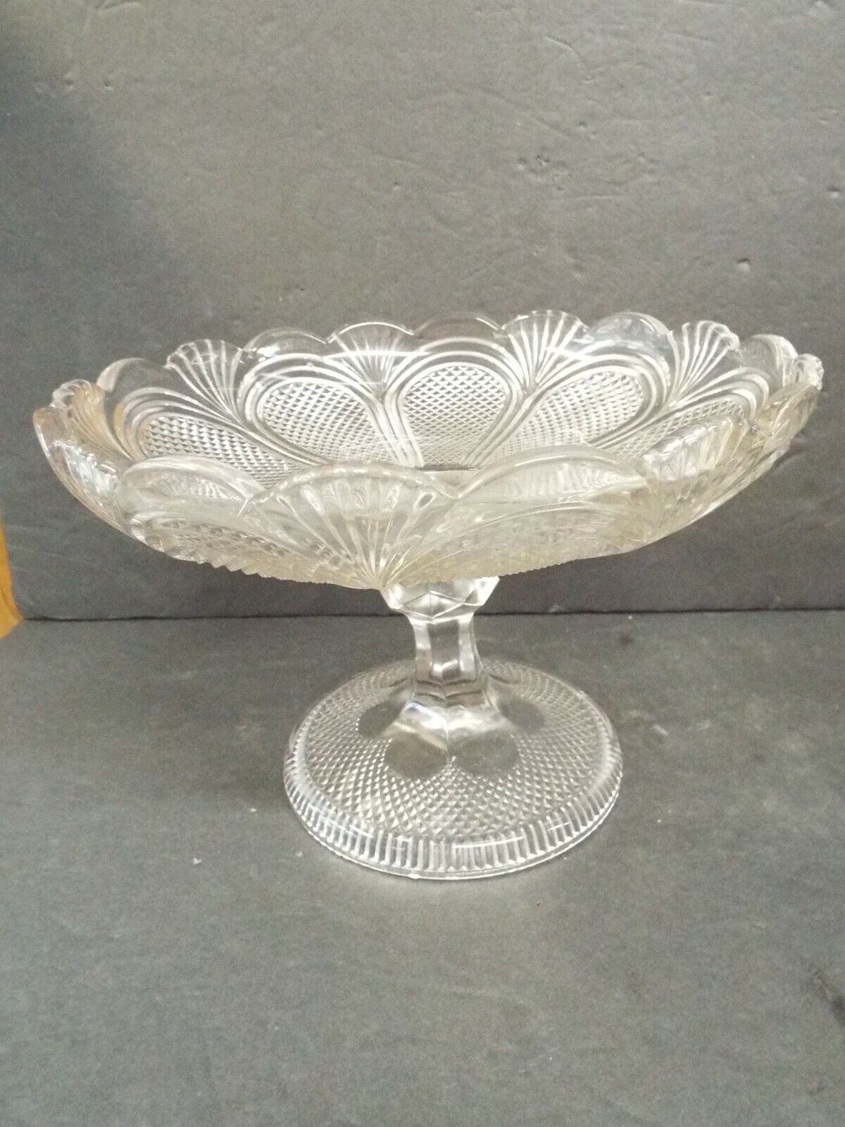 Antique 19th CENTURY ELEGANT GEORGE DAVIDSON DIAMOND POINT GLASS COMPOTE  Bowl 