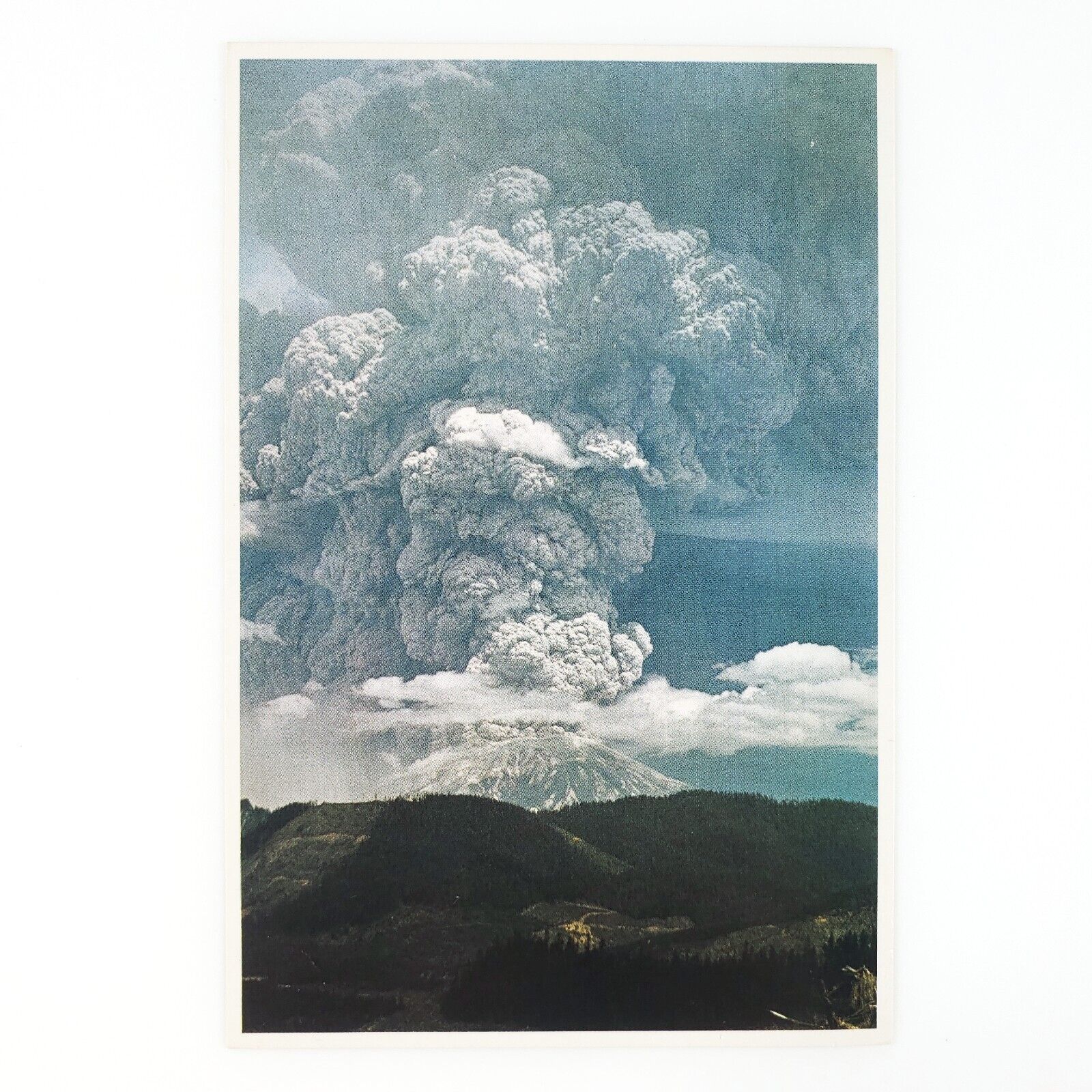 Mount St Helens Eruption Postcard c1980 Washington Volcano Disaster Smoke B1905
