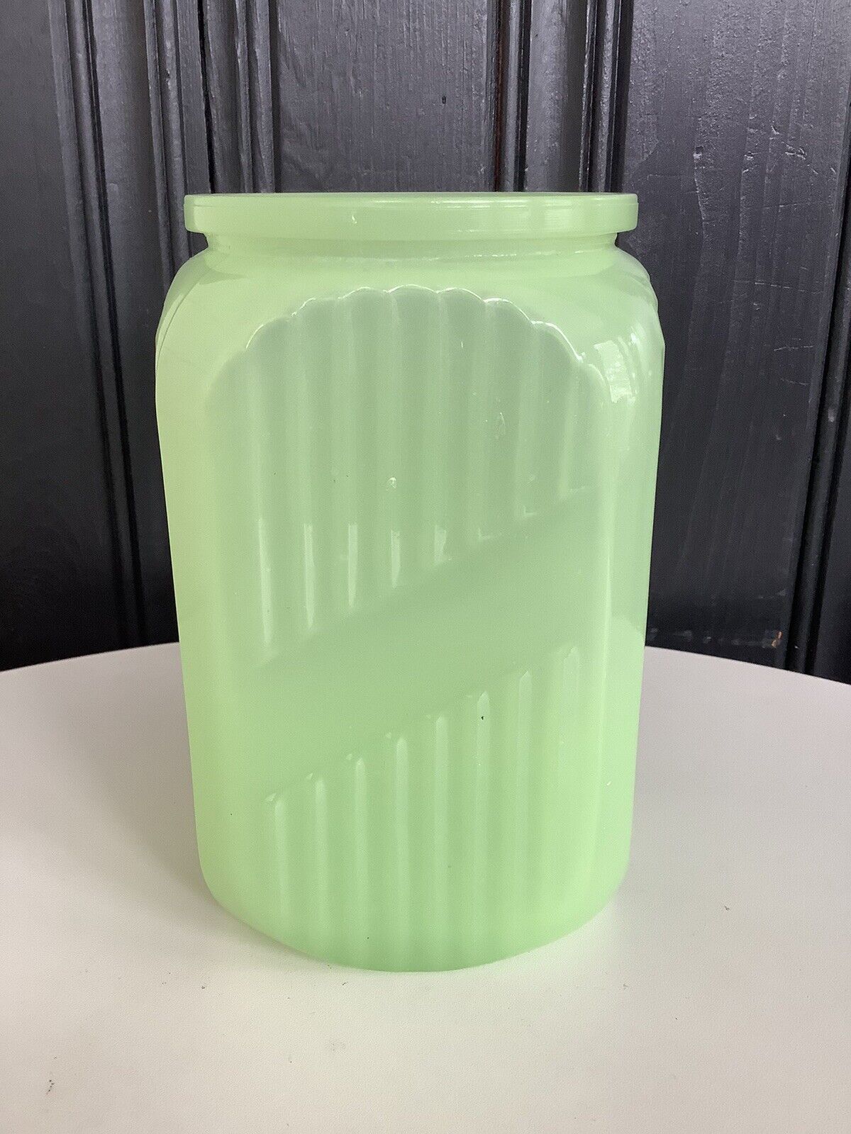Vintage Jadeite Canister Clambroth Green Glass Jeanette McKee Hocking Fire King?