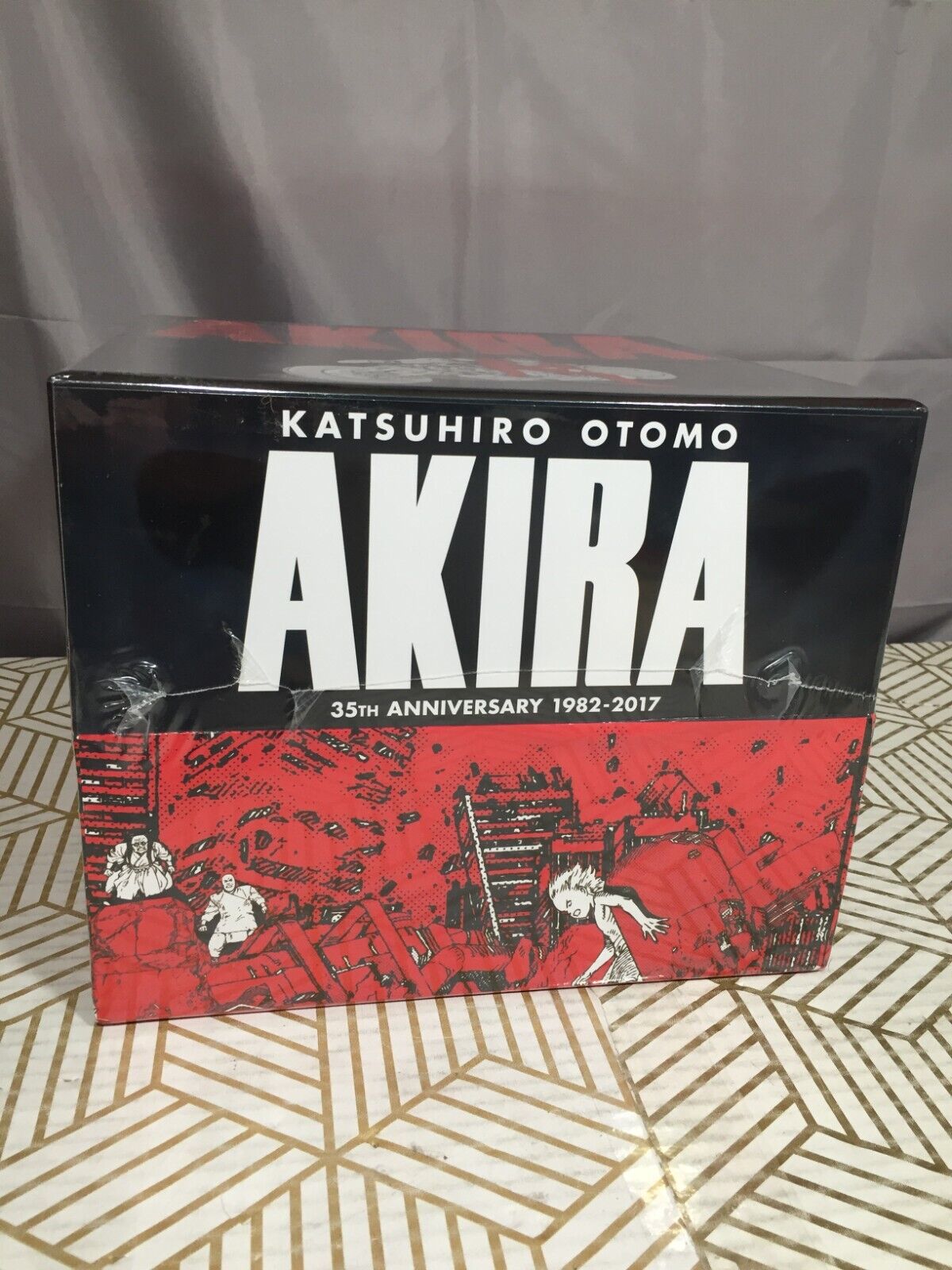 Akira 35th Anniversary Hardcover Box Set Manga *SEALED/EXCELLENT CONDITION*
