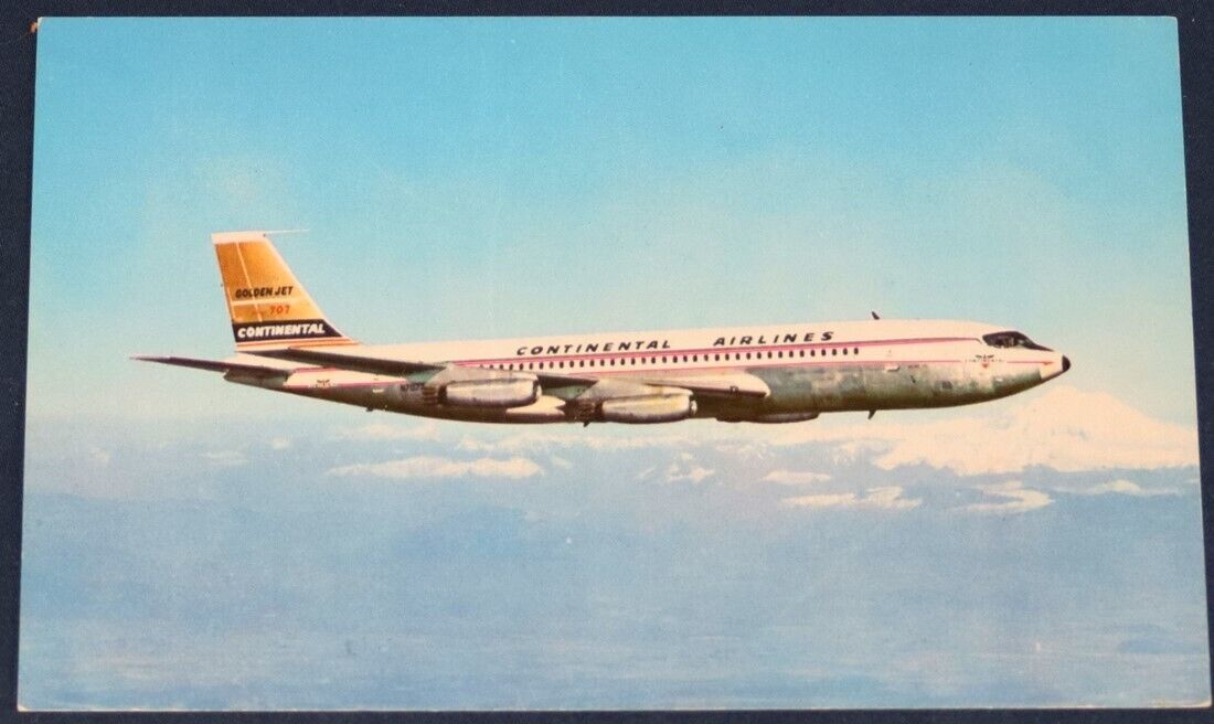 Continental Airlines Boeing 707 Test Flight Over Mt. Rainier