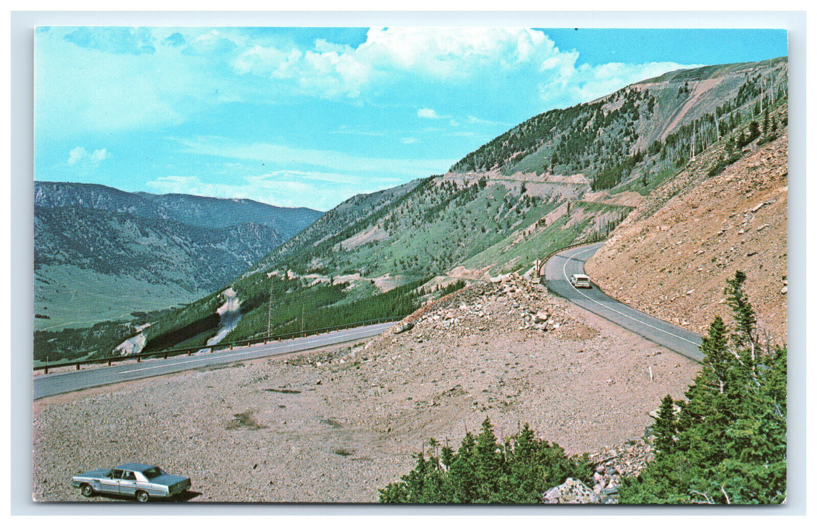 Postcard Switchbacks near Red Lodge, Montana MT C13