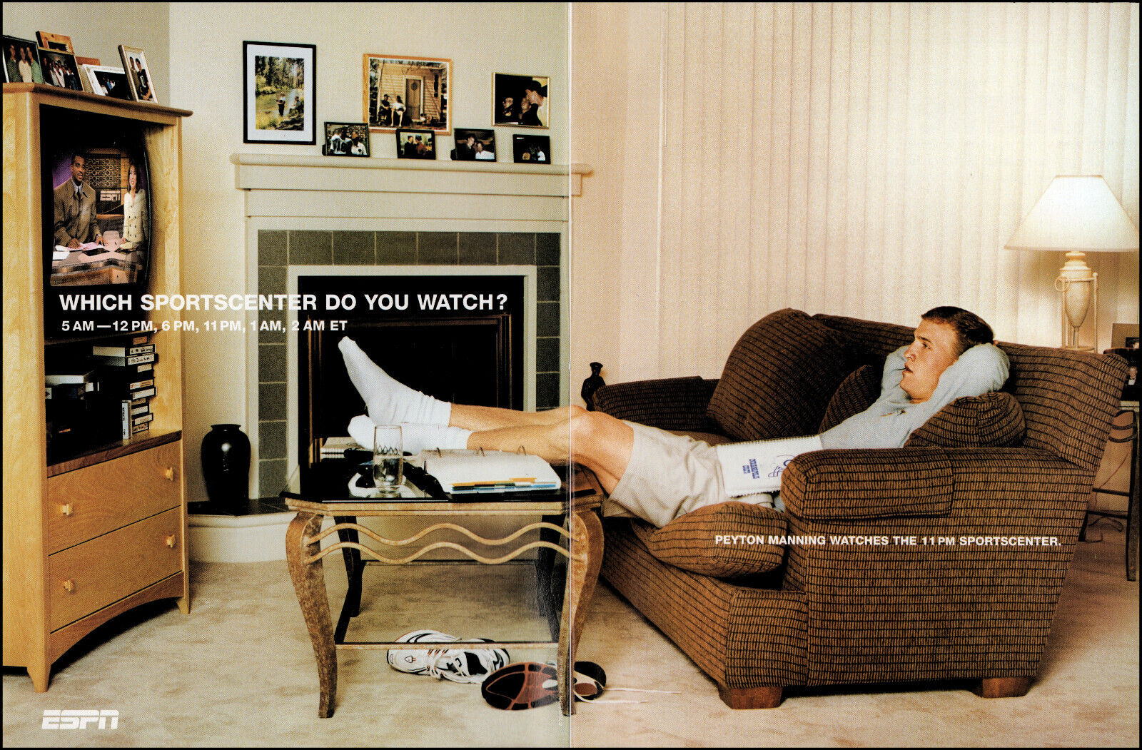 2000 Peyton Manning photo watching ESPN 11PM Sportscenter print ad   S5