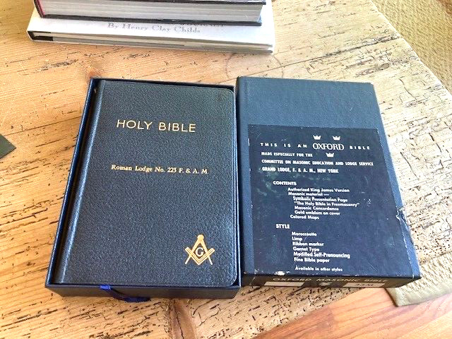 OXFORD MASONIC BIBLE 33M-IN BOX-ROMAN LODGE NO. 223 F.& A.M-1960\'S-KING JAMES VE