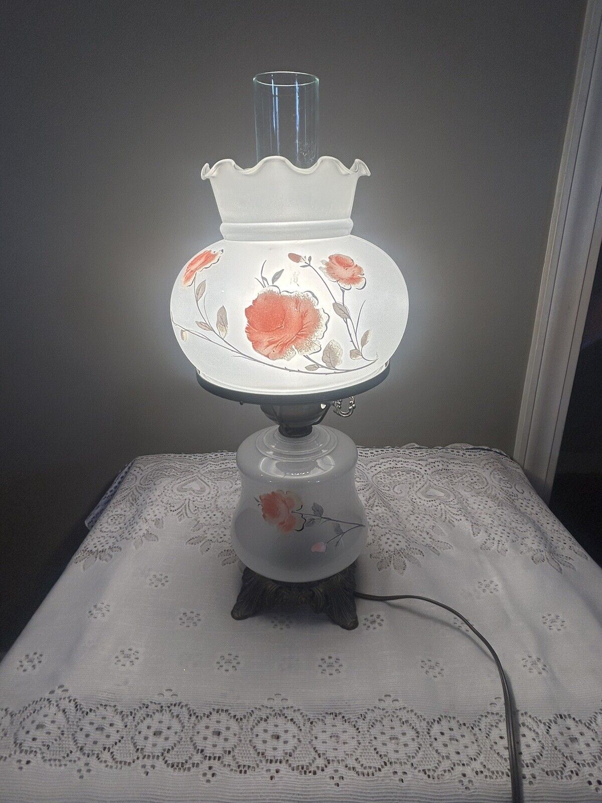 vintage gone with the wind lamp