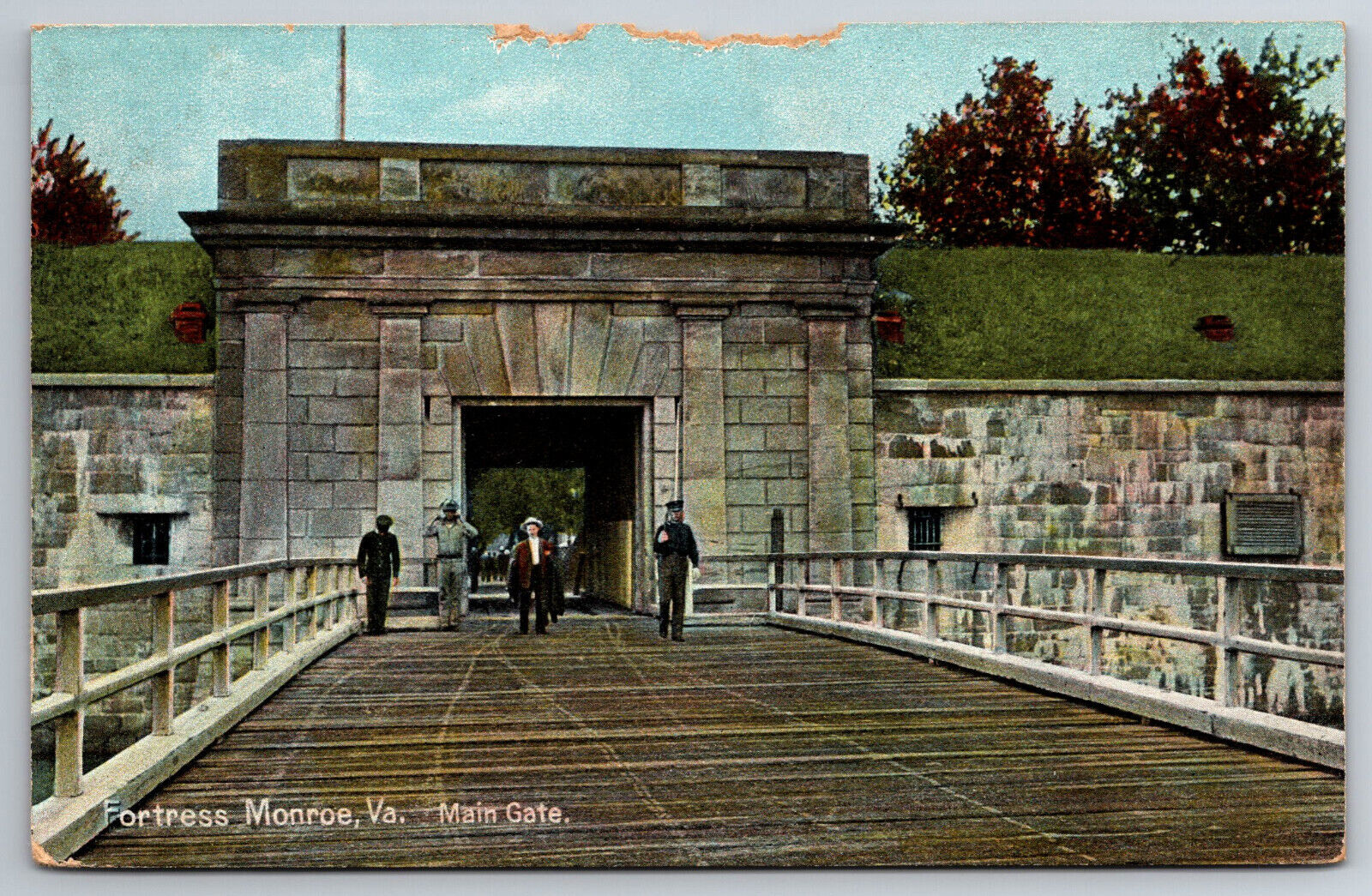 Vintage Postcard VT Monroe Fortress Monroe Entrance Divided Back c1907 -12763