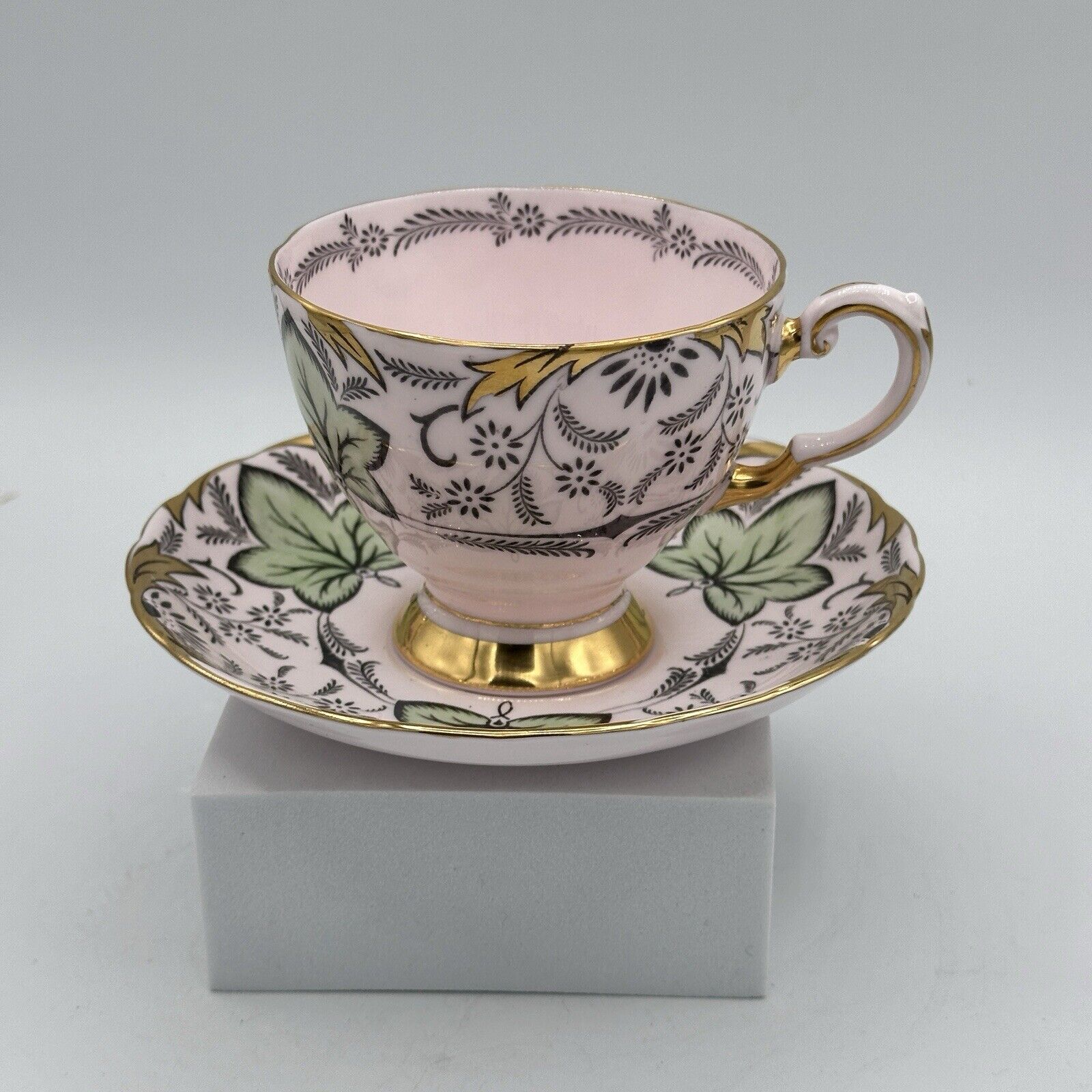 Tuscan Fine English Bone China Footed Cup Saucer 682H Pink Green Leaves Gilded