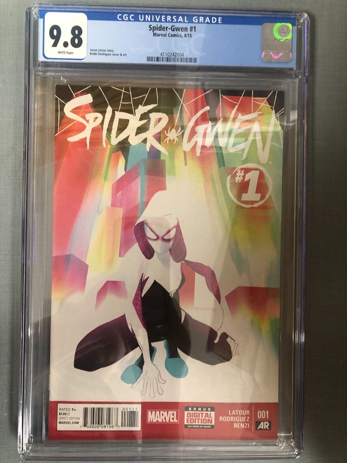 Spider-Gwen #1 CGC 9.8 Marvel 4/15 1st Print 1st Solo Series 41102420004