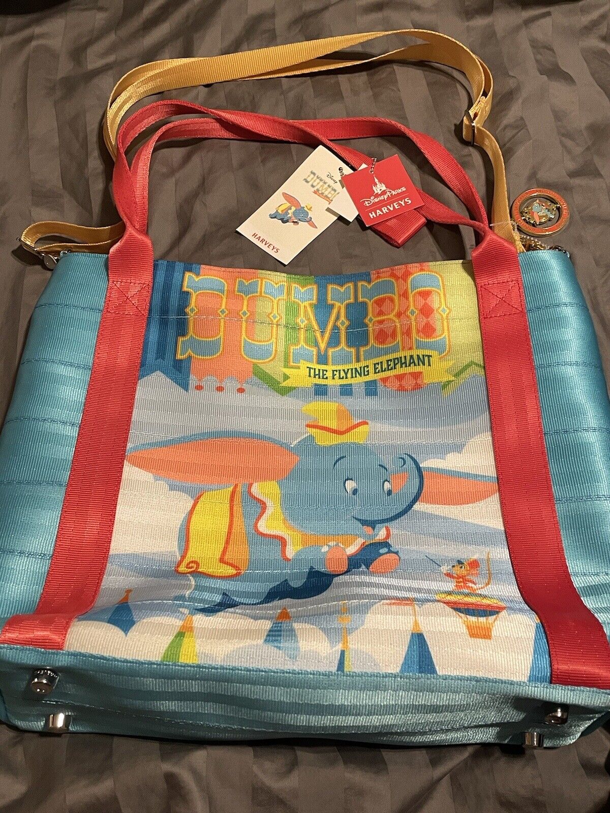 Harveys Seatbelt Bag Dumbo Disney D23 Expo 2022 NWT