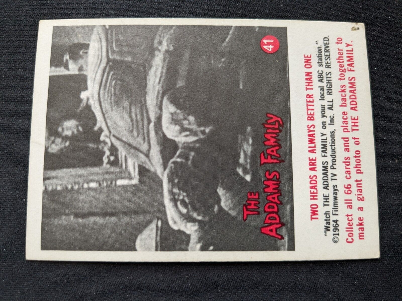 1964 Donruss The Addams Family # 41 Two Head Are Better Than One (VG/EX)