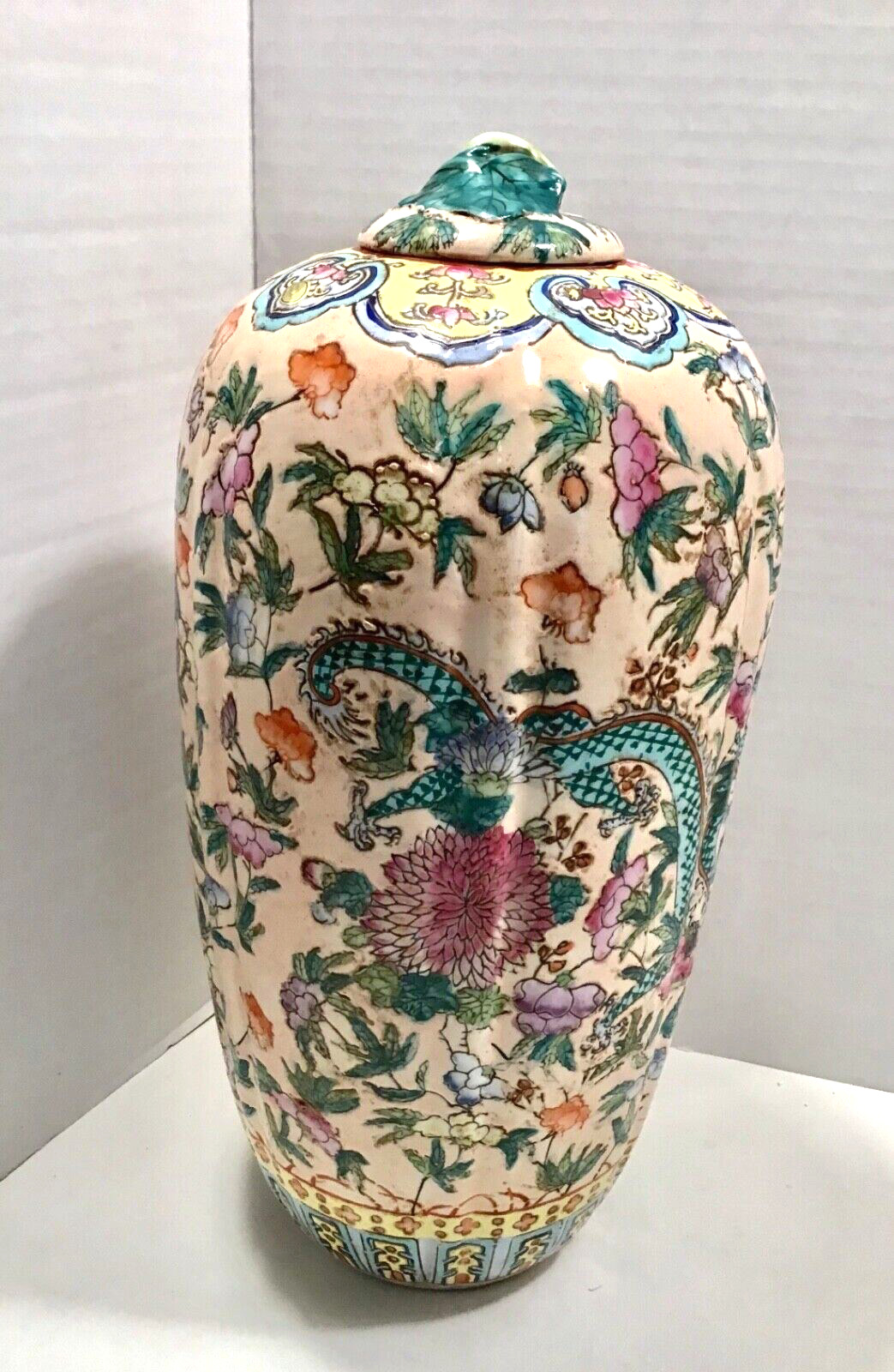 Jiaqing Period Dragon Vase Jar Lidded Porcelain 40cm Tall Famille Rose  Chinese