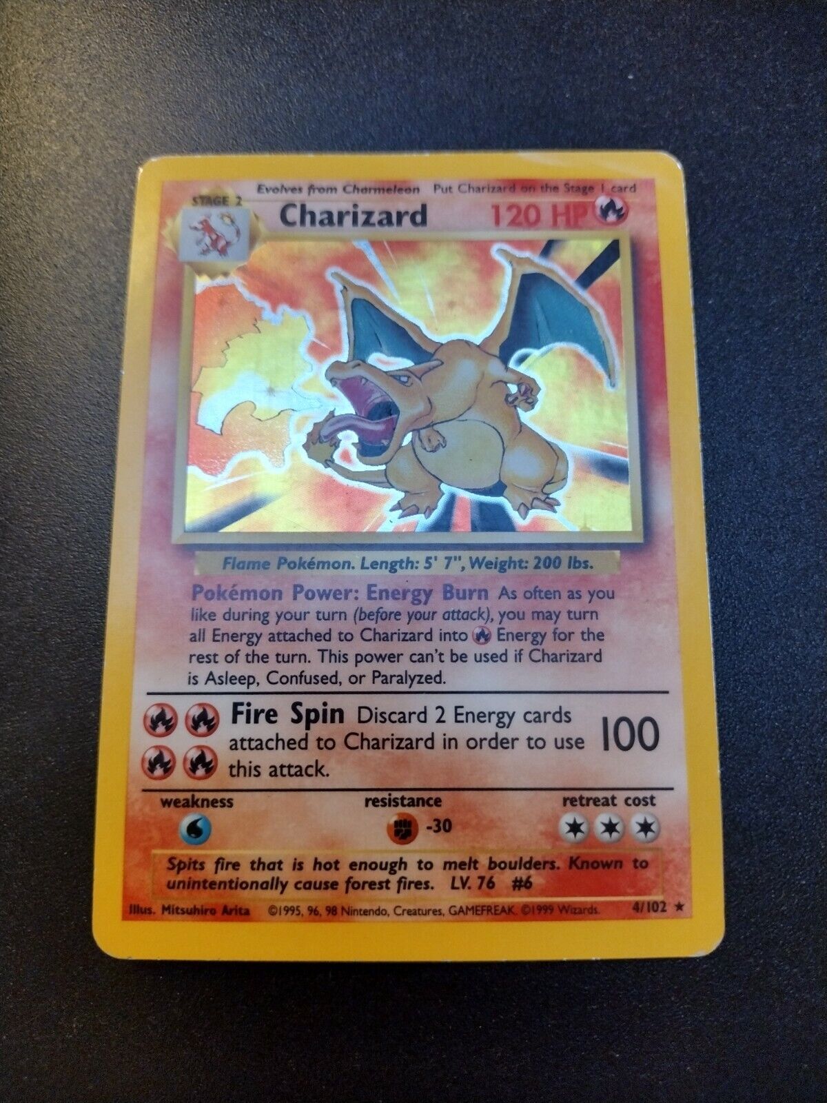 Holo Charizard 4/102 - Base Set - ENG Pokemon Card