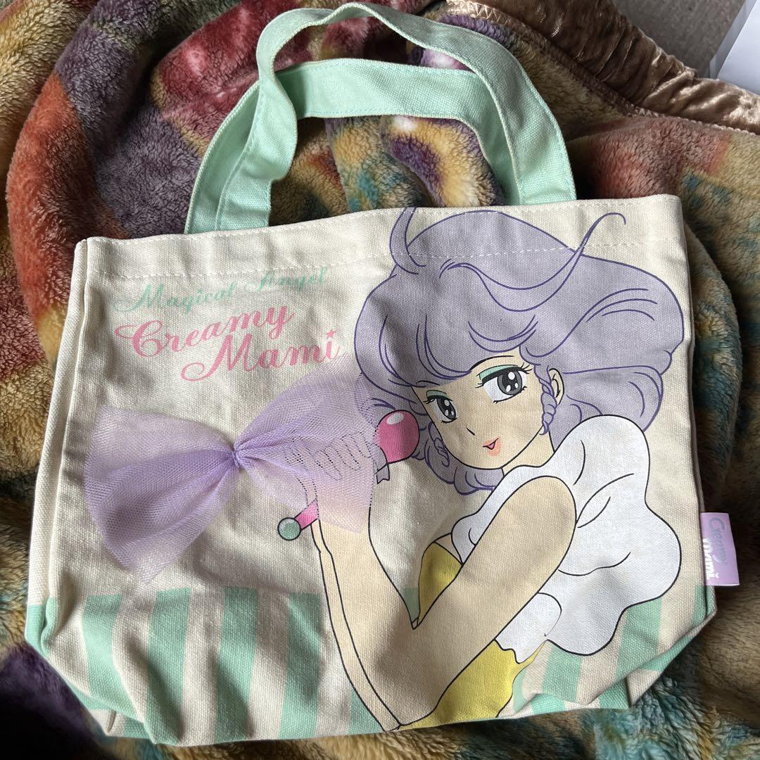 Creamy Mami Lunch Tote Bag