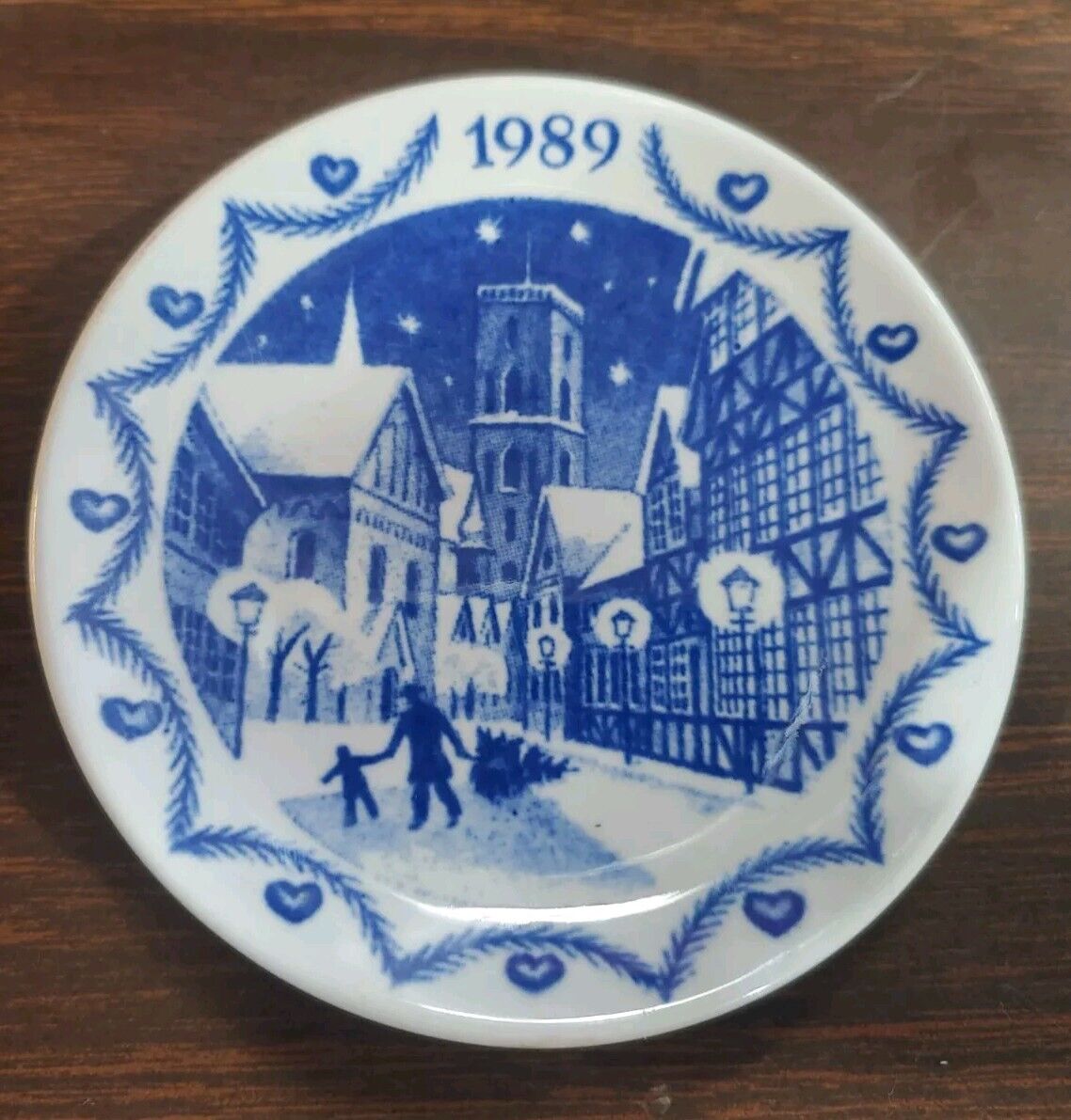 1989 Royal Copenhagen Denmark Fajance Jul I Ribe Christmas Town Mini Plate