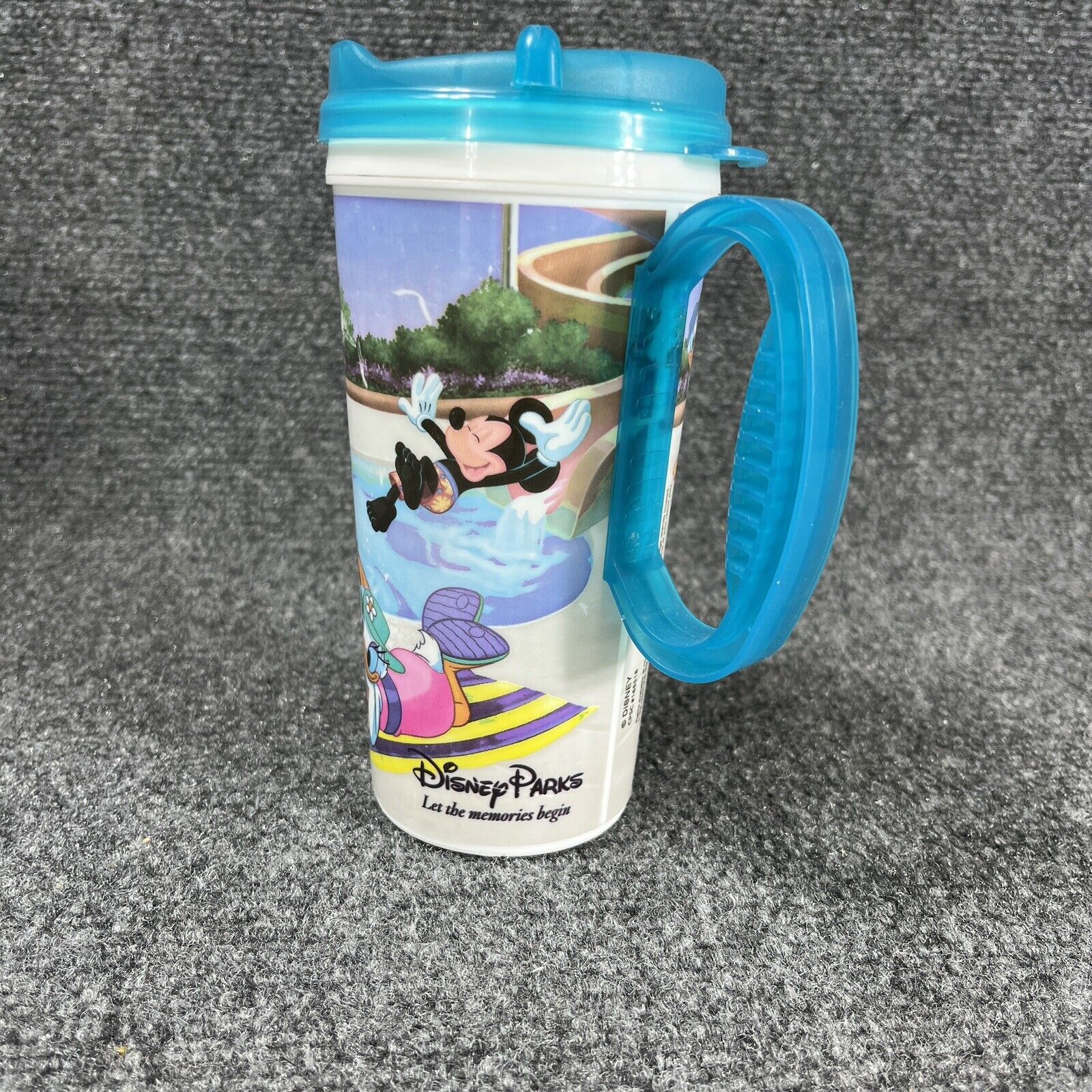 Vintage Disney Parks Resort Travel Mug 90\'s Cup Coffee Plastic Lid Handle World