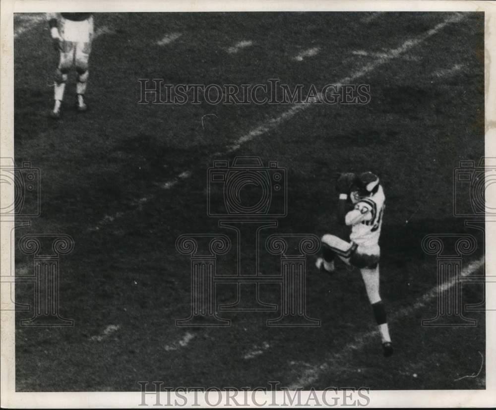 1970 Press Photo Football Player in Baton Rouge Super Bowl