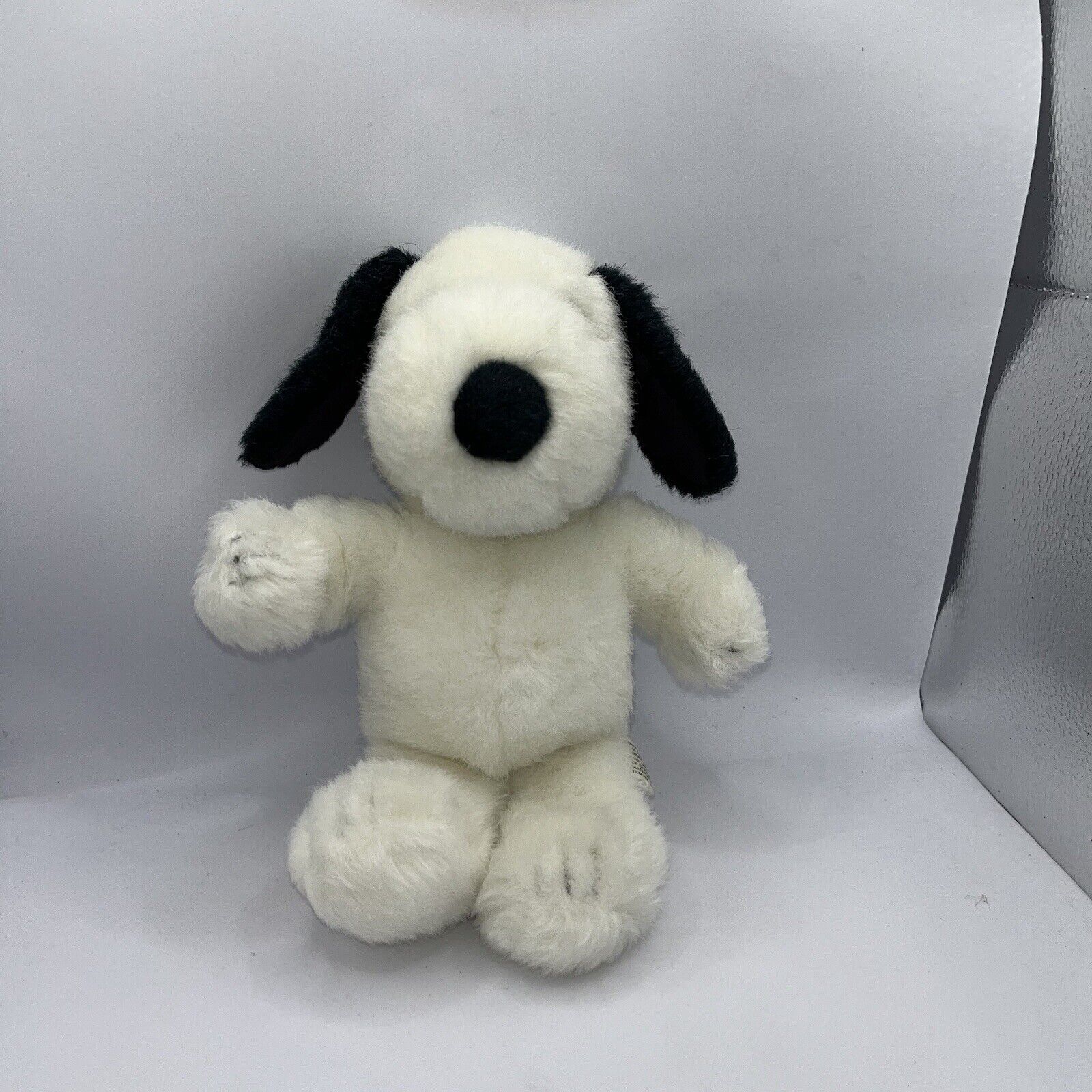Vintage 1968 Snoopy 10” plush doll Peanuts United Feature Syndicate