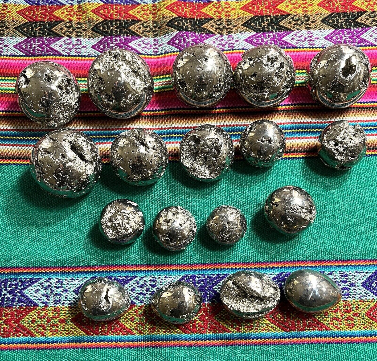 18  Pieces Pyrite Sphere Semiprecious Stone From Peru Spheres And Eggs. 5 Pounds