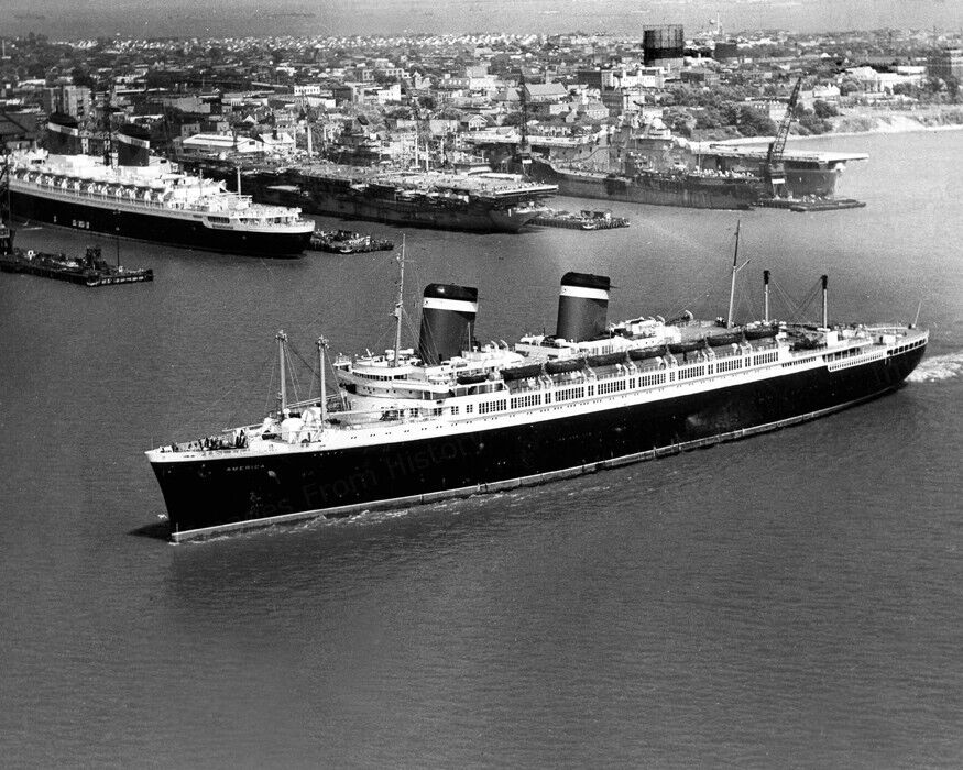8x10 Print SS America Cruise Ship Passing The SS United States In Newport #SSAM