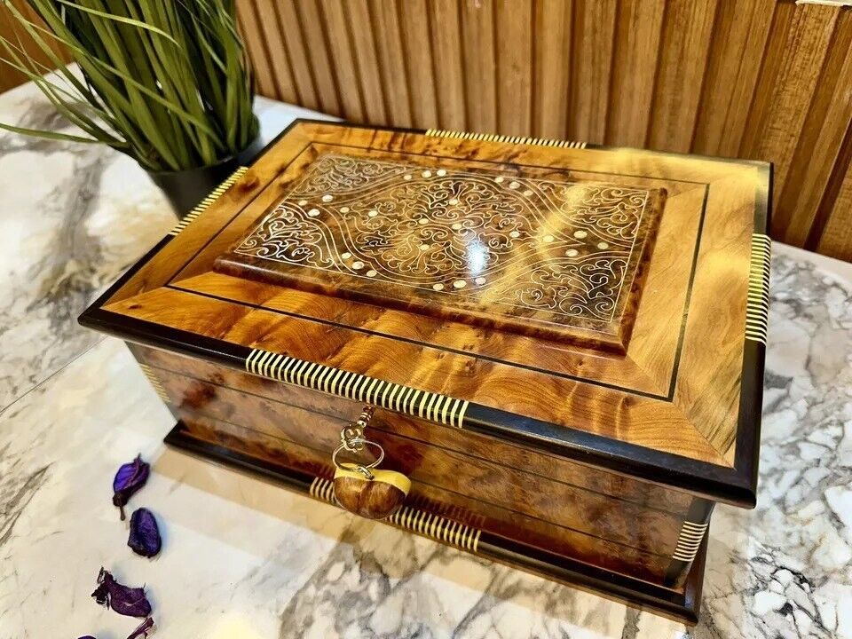 Moroccan jewelry burl thuya Box lockable wooden Jewelry Box organizer with key