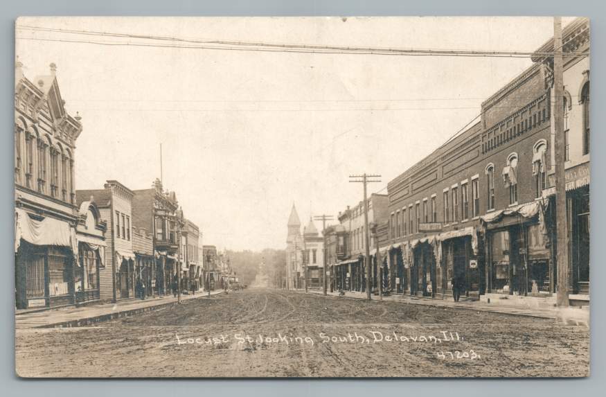 Locust Street DELAVAN Illinois RPPC Tazewell County Antique Dirt Road Photo 1922
