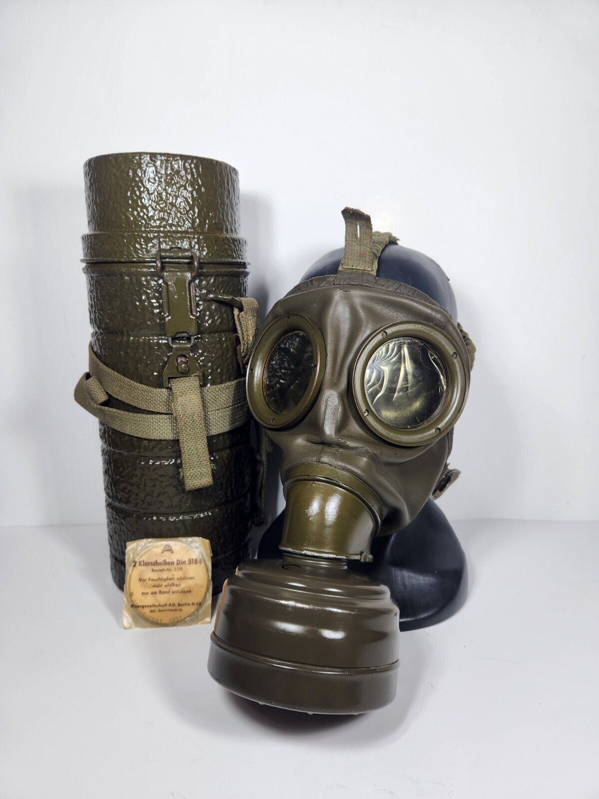 West German Military Dräger GM54 Gas Mask With Tin