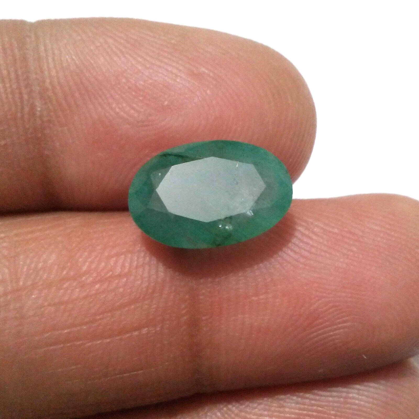 Fabulous Zambian Emerald Oval 6.35 Crt 100% Natural Green Faceted Loose Gemstone