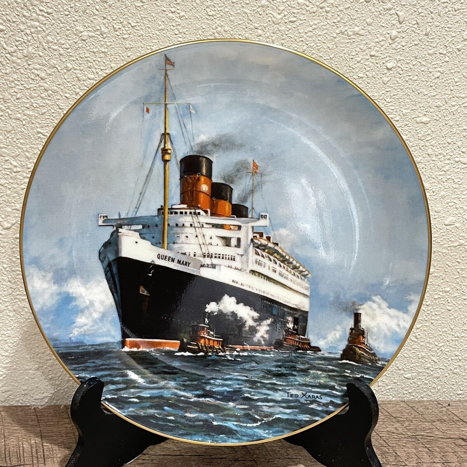 Ted Xaras R.M.S. Queen Mary Collector Plate Ship COA & Original Box