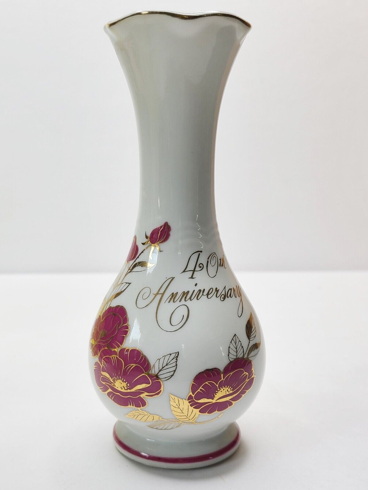 Vintage 40th Anniversary Bud Vase White w Roses and Gold Accents