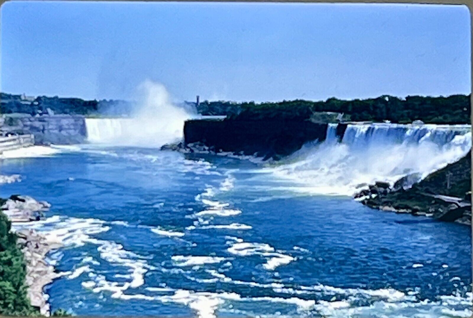 Original 35mm slide 1961  View of Niagra Falls from Rainbow Bridge (B1/T4)