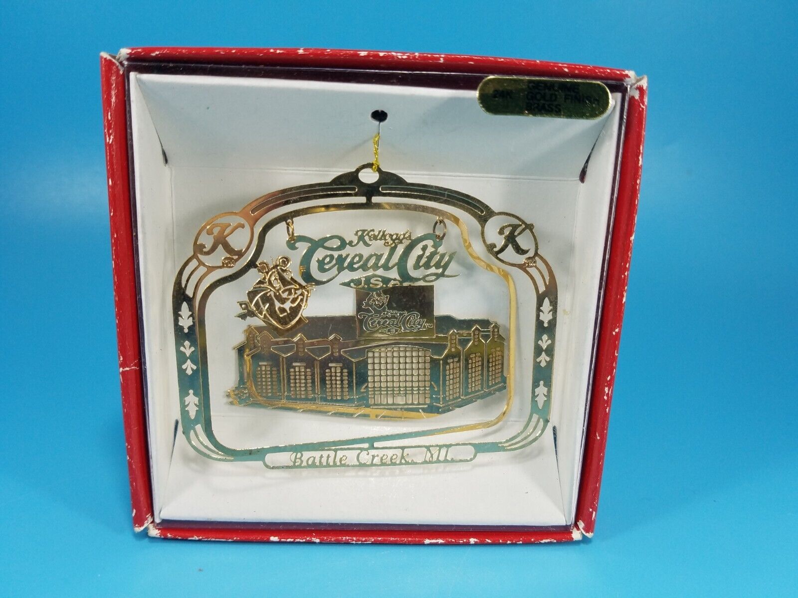 Vintage Nation’s Treasures Kellogg\'s Cereal City Gold Plated Christmas Ornament