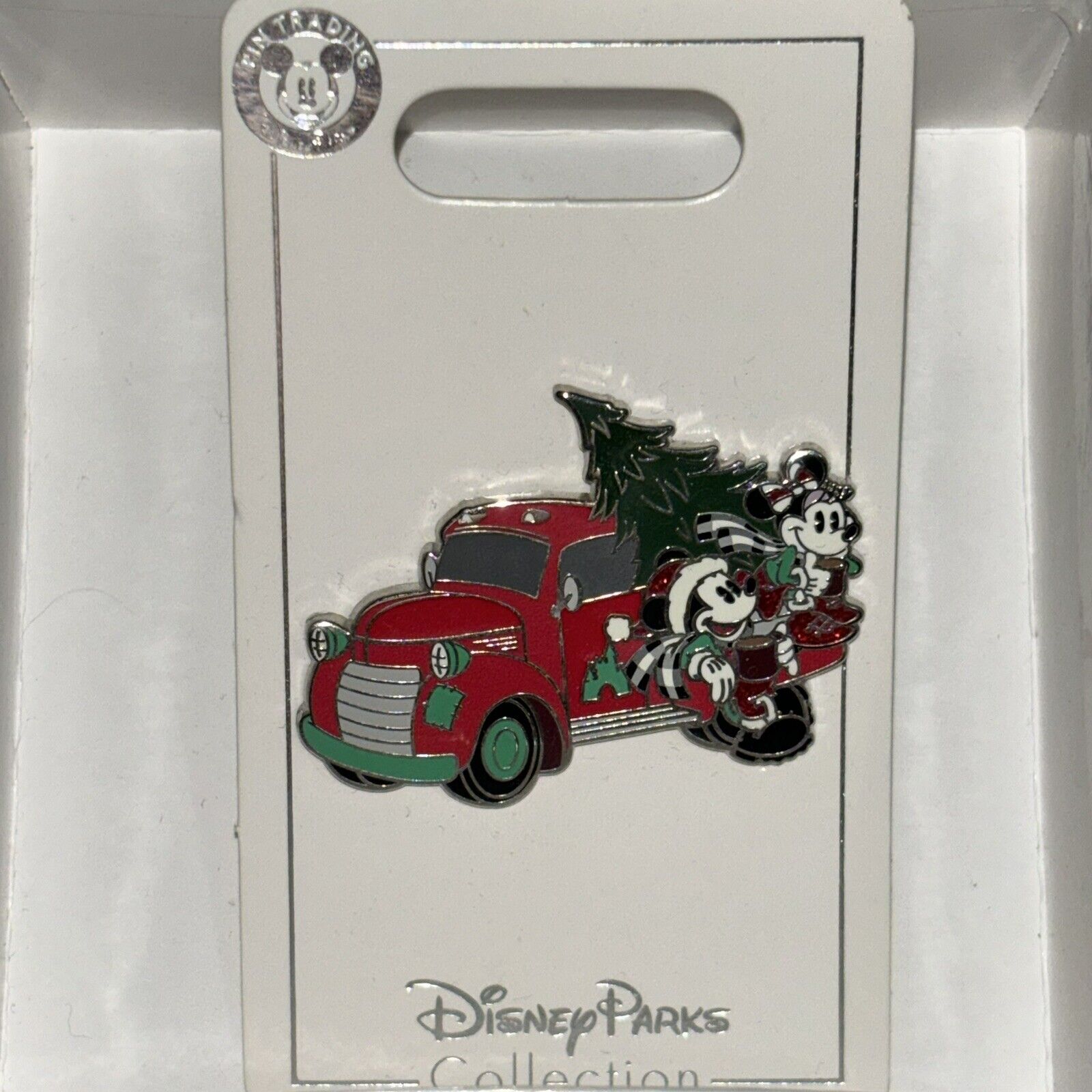 Disney 2019 Merry Christmas Tree Truck Santa Mickey & Minnie Pin