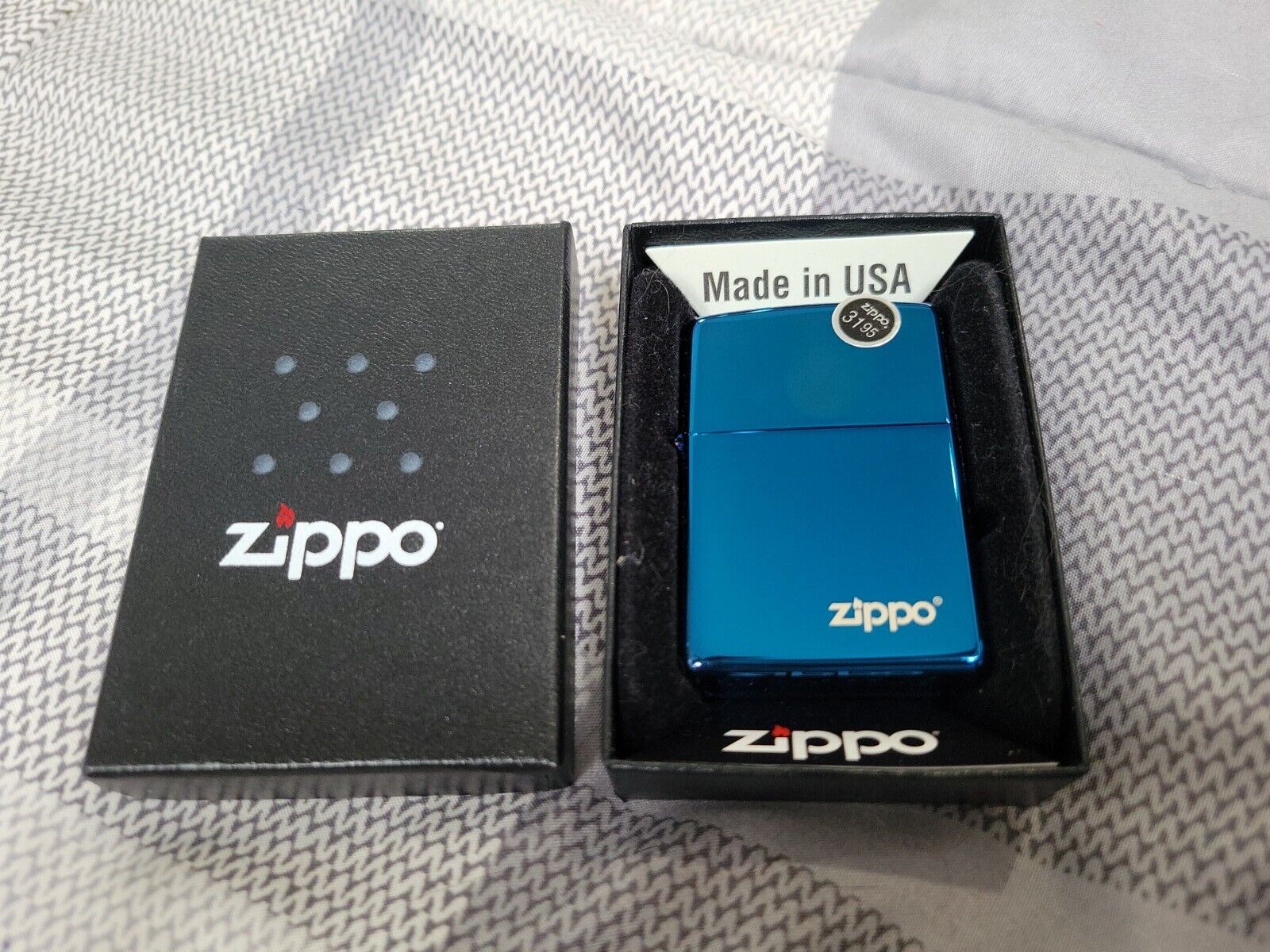 Zippo 20446ZL, High Polish Blue Finish Lighter w Zippo Logo NEW IN BOX