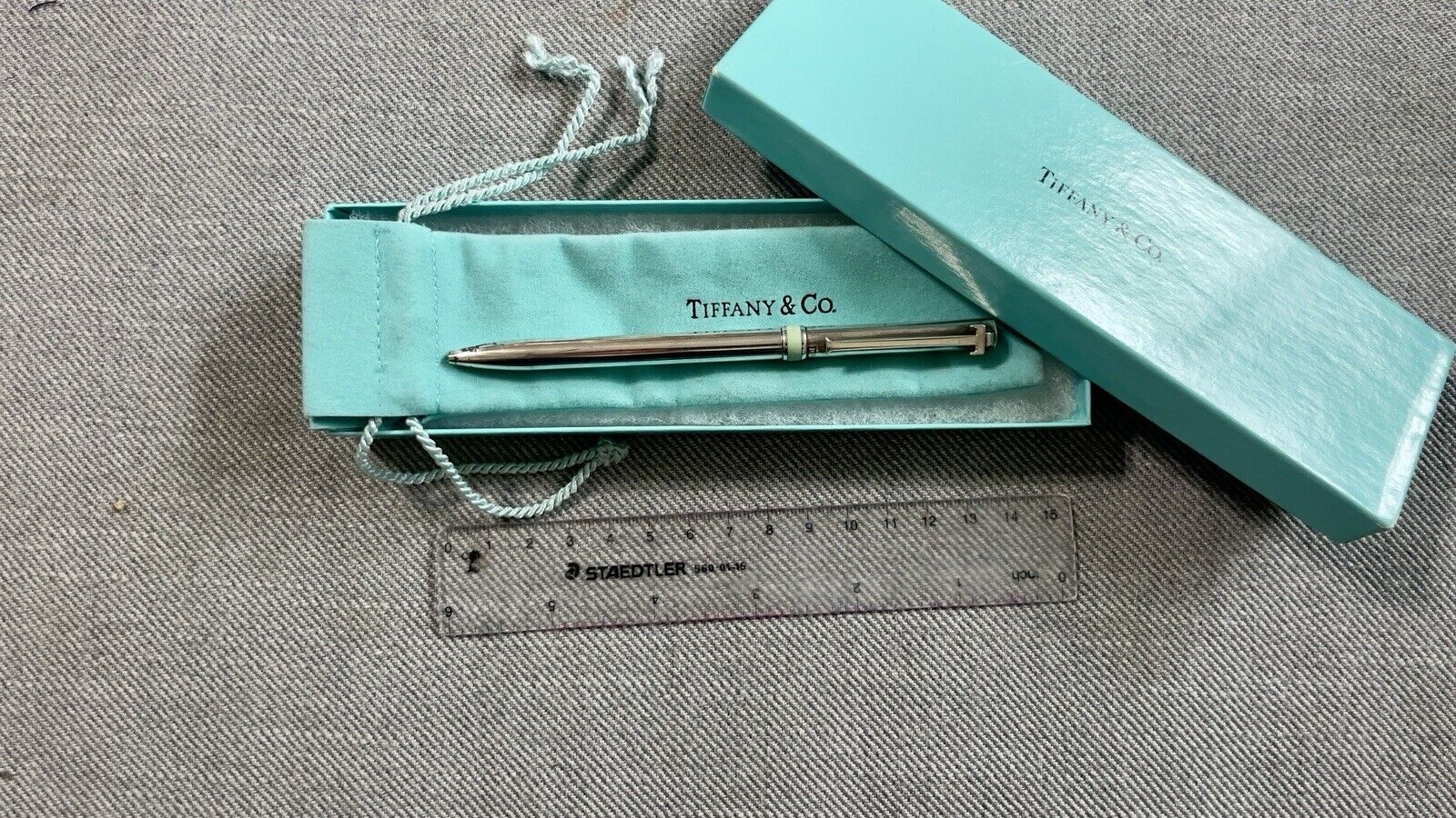 🔥Vintage Tiffany & Co.Silver T Clip Ballpoint Pen With Blue Band