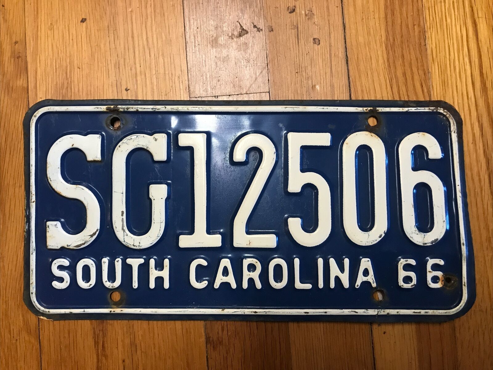 SOUTH CAROLINA STATE POLICE license plate 1966 SG12506 Hwy Patrol Trooper Expire