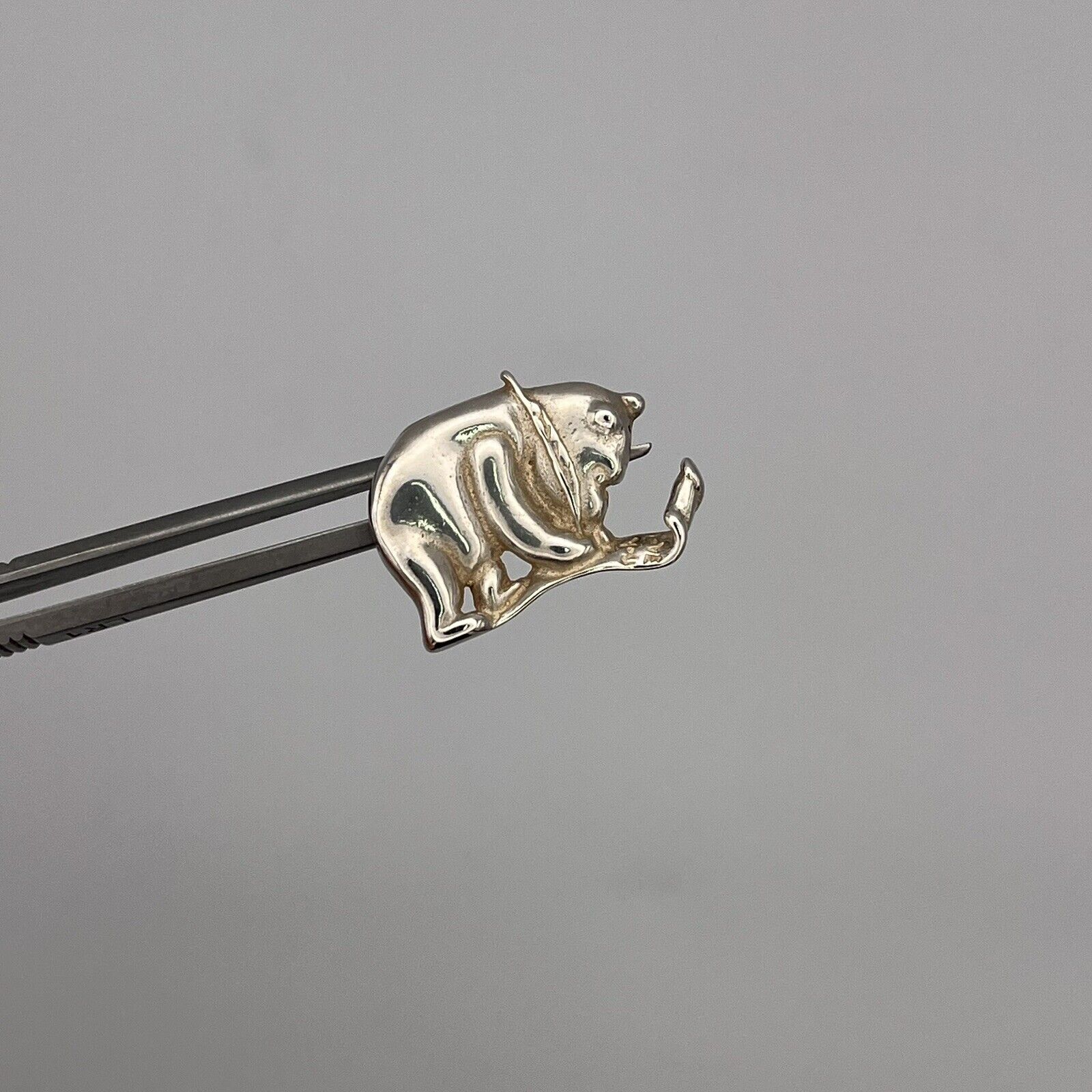 DISNEY WINNIE THE POOH BEAR LOVE YOU PIN BROOCH AUTHENTIC STERLING SILVER 3.4g