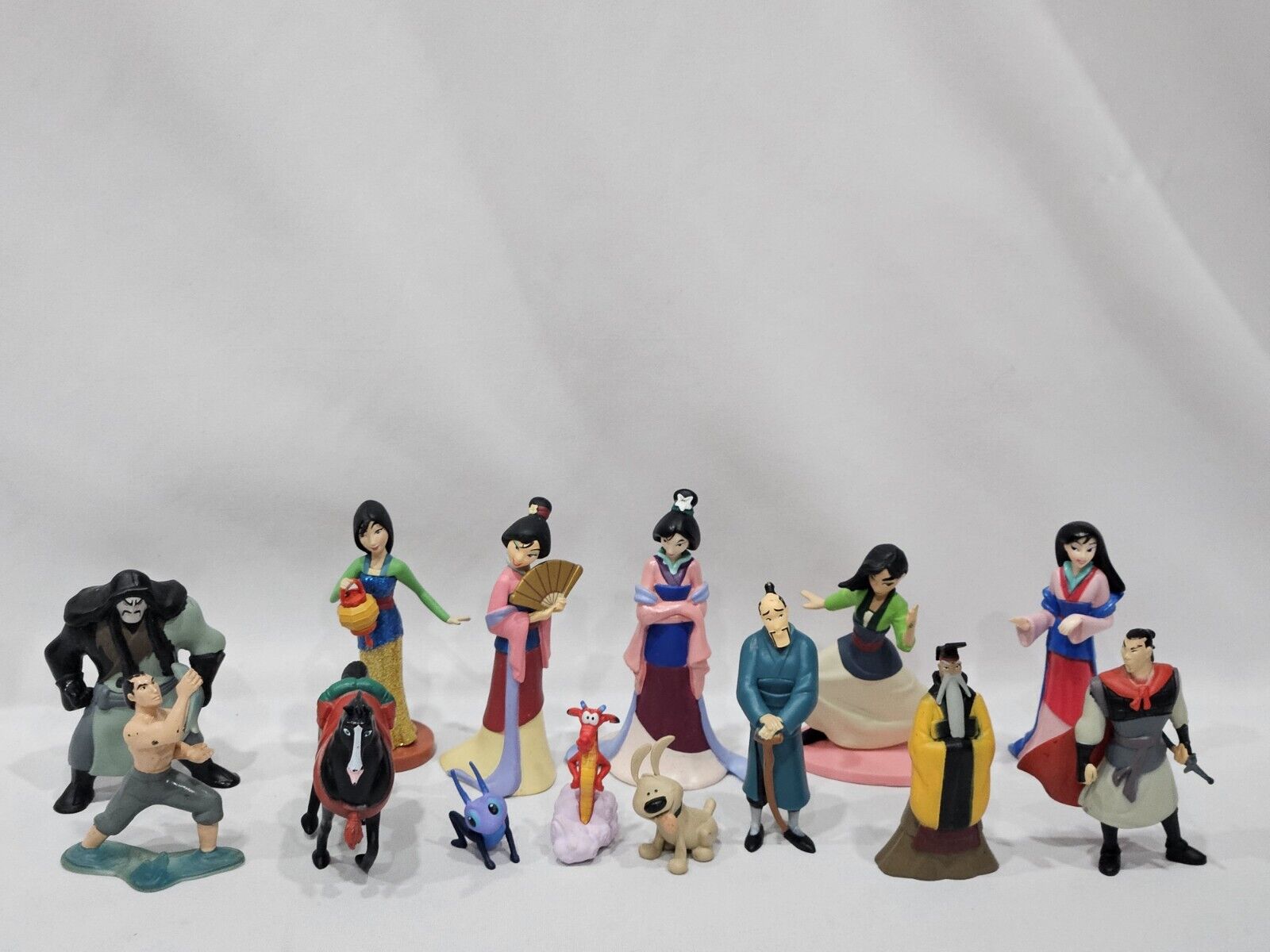 Disney Mulan PVC Figure Playset 