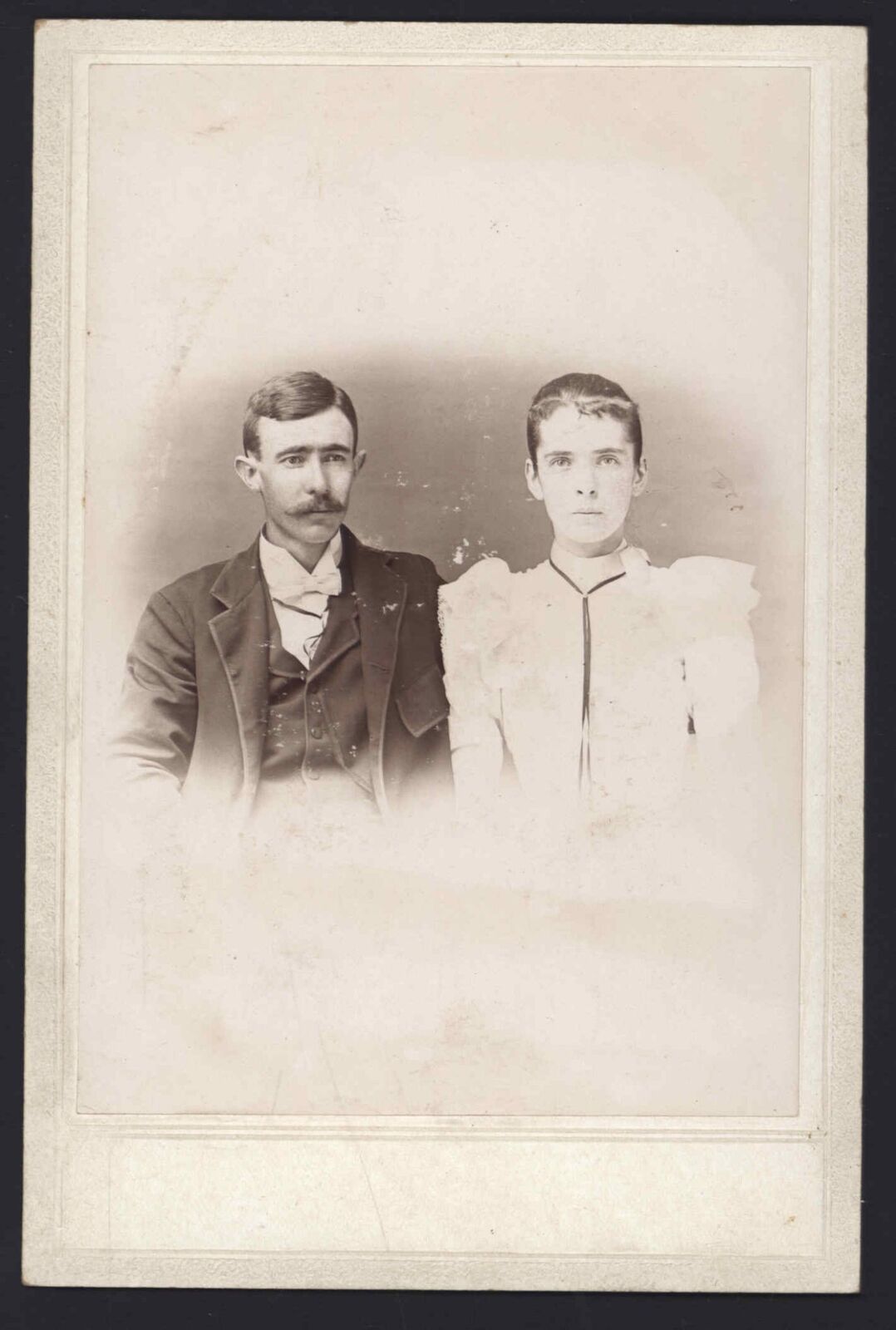CABINET CARD PHOTO * Man & Woman portrait no name no location