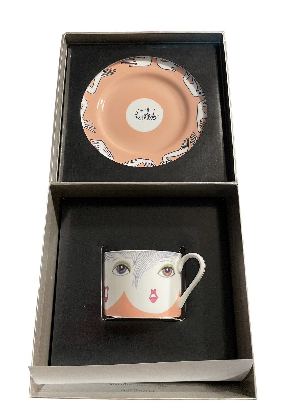 NEW R. Toledo by Nordstrom Ceramic Winking Girl Pop Art  Tea Cup and Saucer Set
