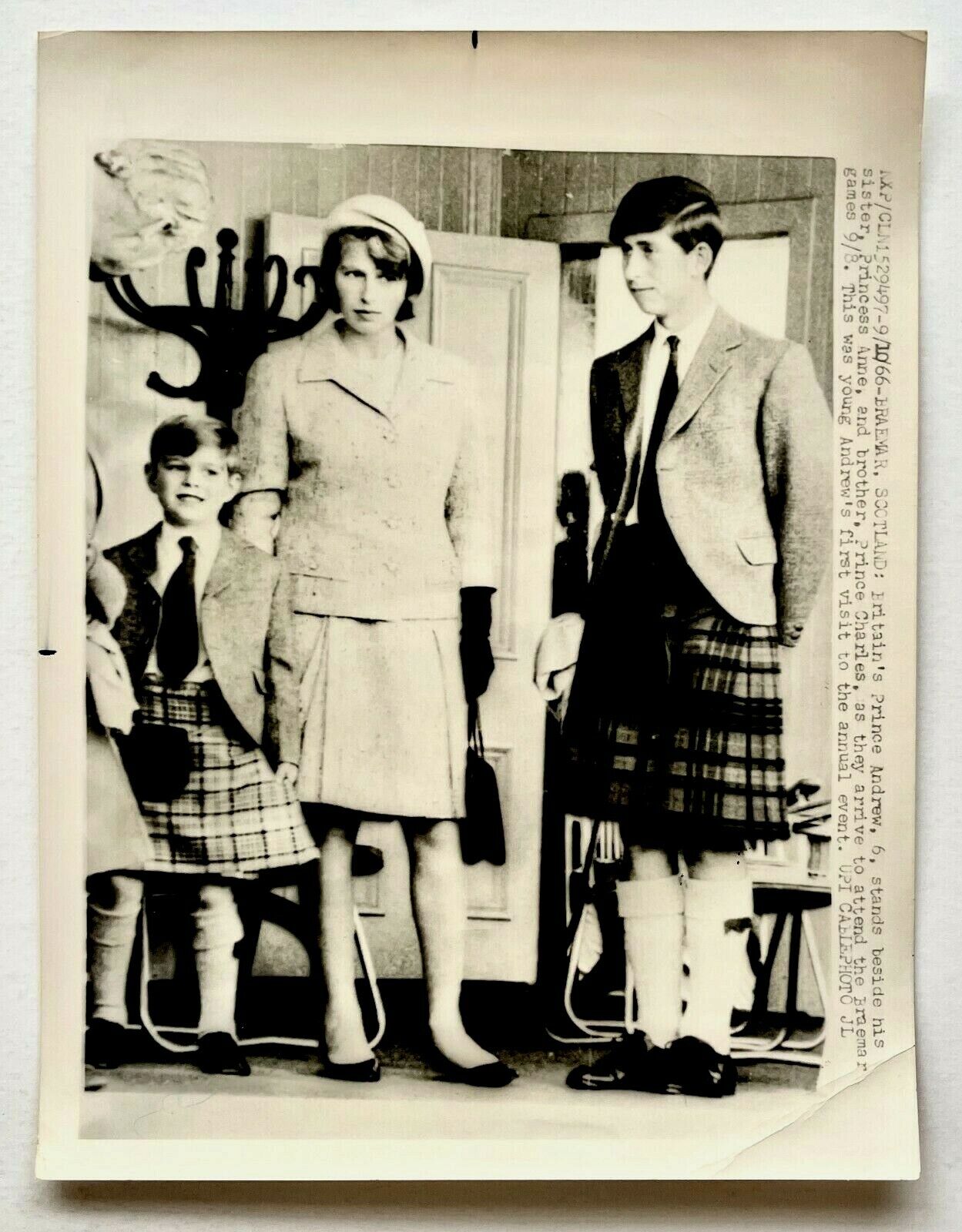 1966 English Royal Family VTG UPI Telephoto Prince Andrew Charles Princess Anne 